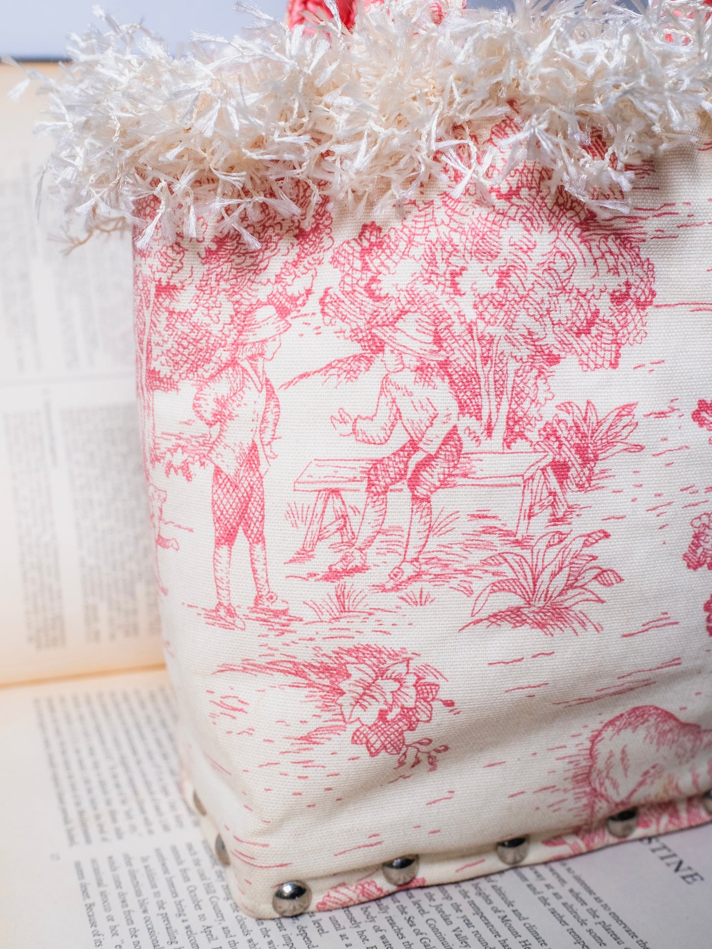 Vintage 1980s Handmade Pink & White Toile Print Purse | Signed