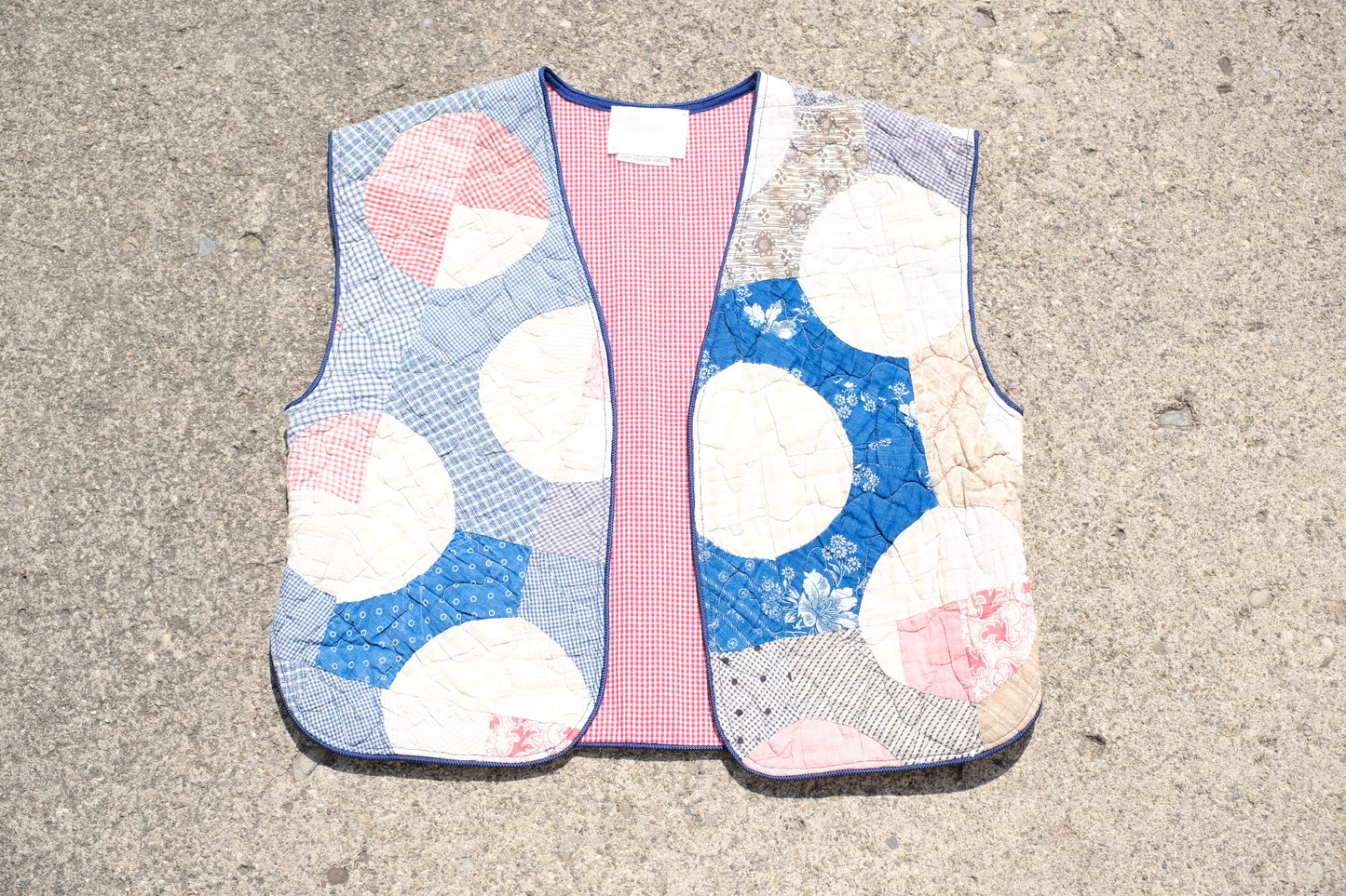 Vintage Handmade Quilted Vest | Circles