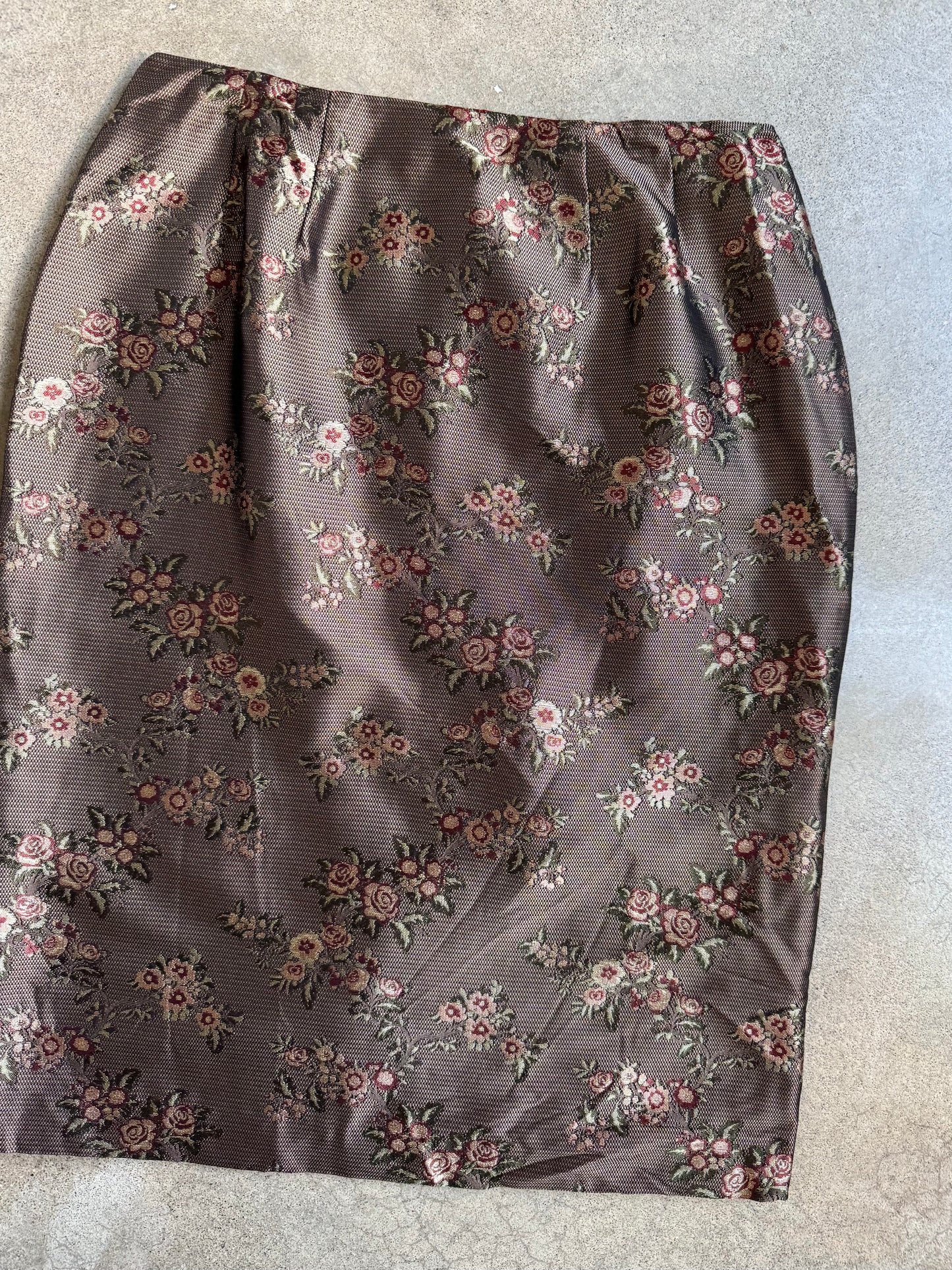Vintage Doncaster 100% Silk Brown Floral Pencil Skirt | Waist 29”