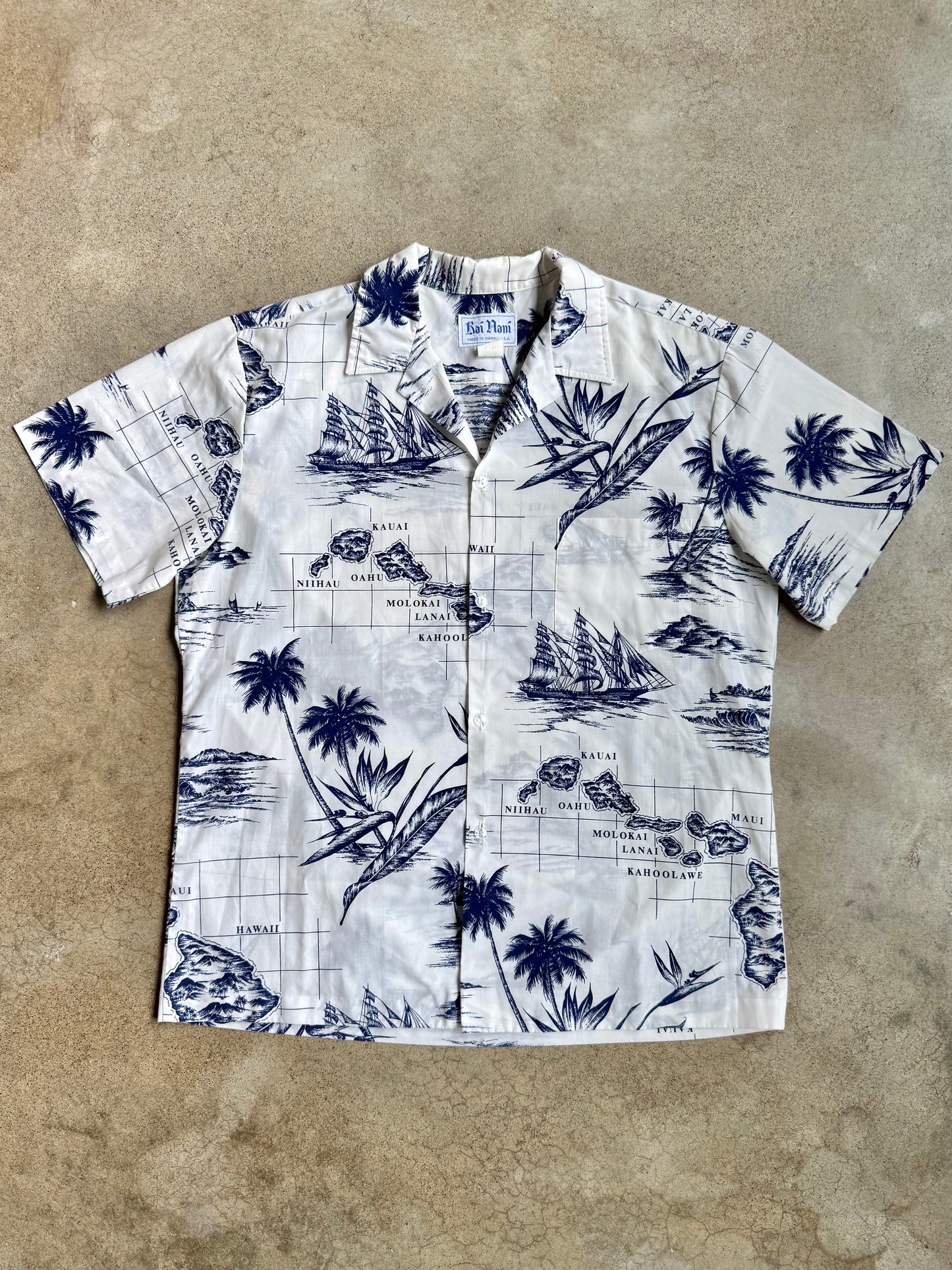 Vintage Kai Nani Hawaiian Islands Printed Shirt | Large