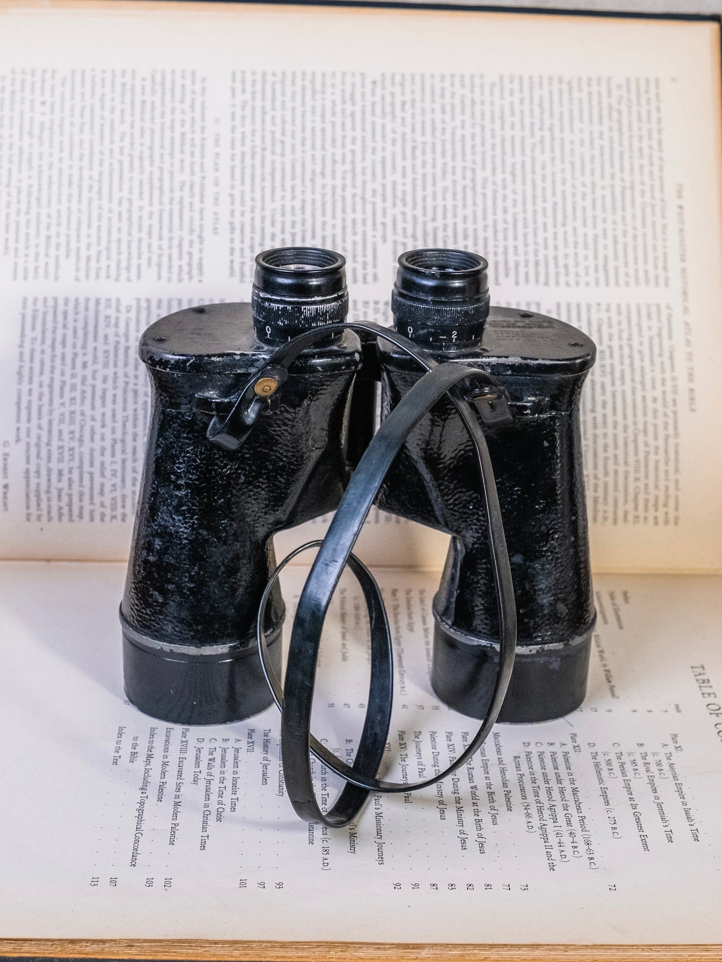 Vintage 1943 WWII U.S. Navy BU Ships Anchor Optical Binoculars