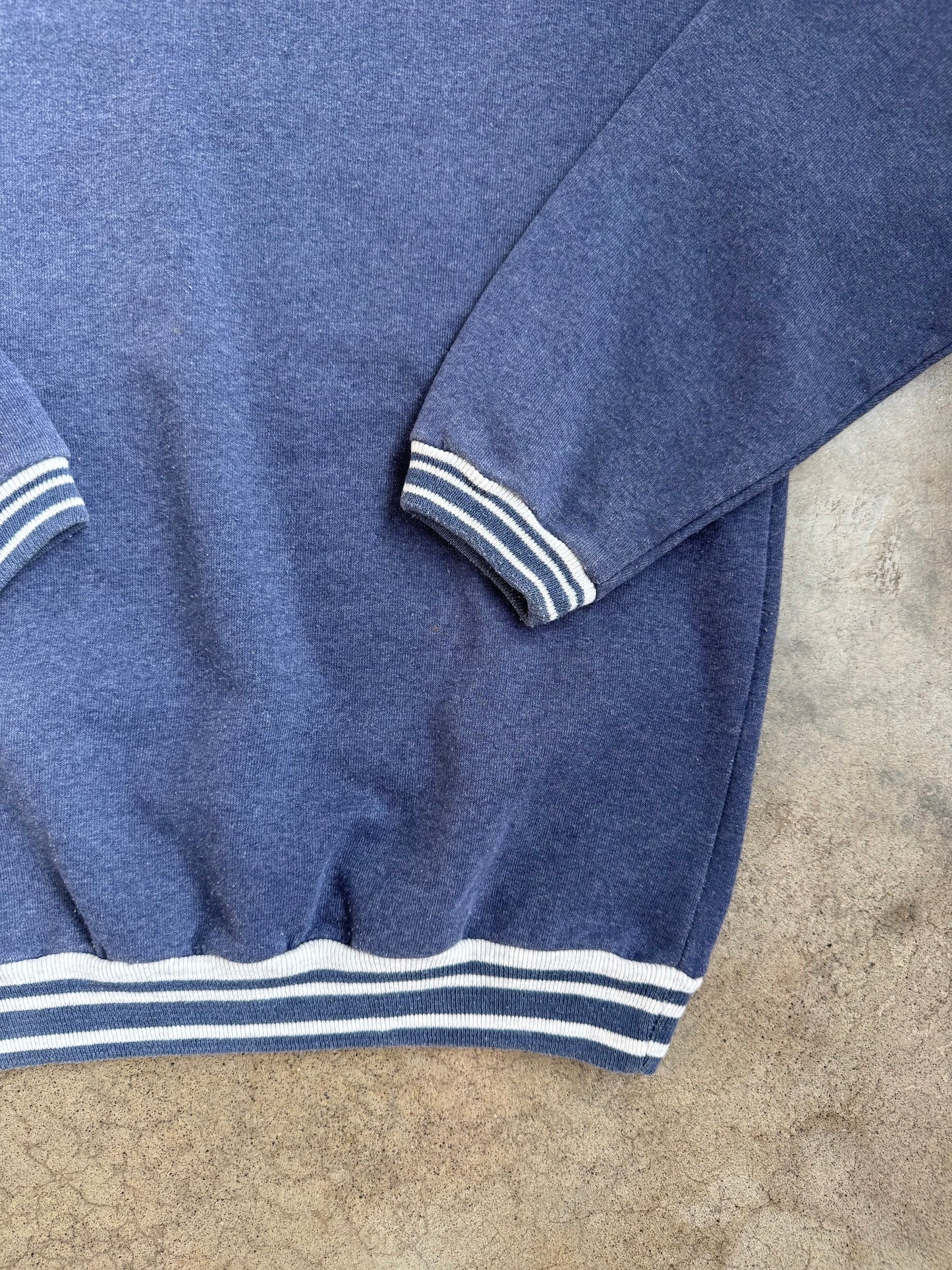 Vintage 1980s Dunbrooke Pla-Jac Blue Striped Crewneck Sweatshirt | Small