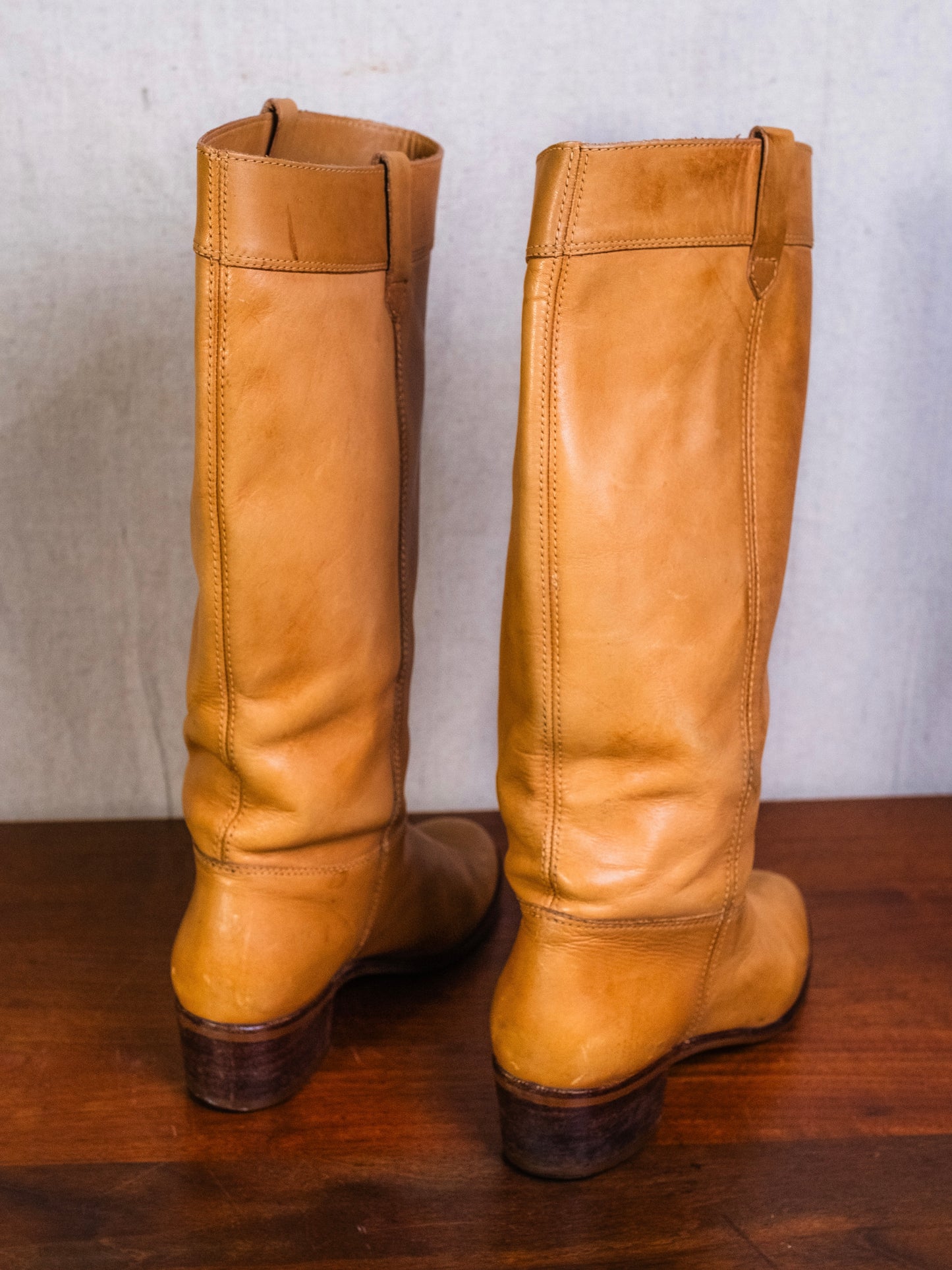 Vintage Tan Leather Knee-High Riding Boots | Women’s 10