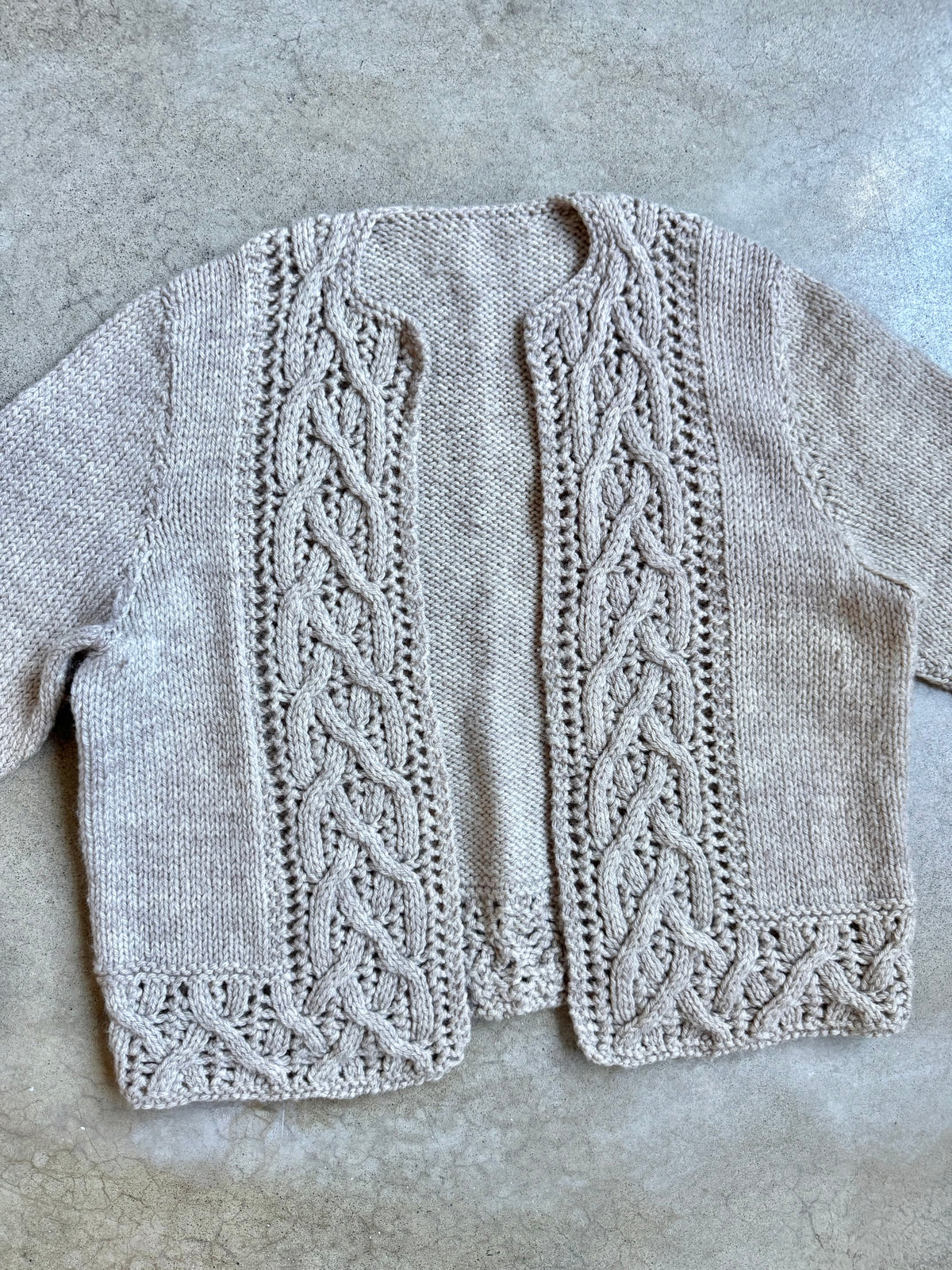 Vintage Handmade Grey Cable Knit Cropped Open Cardigan | S/M