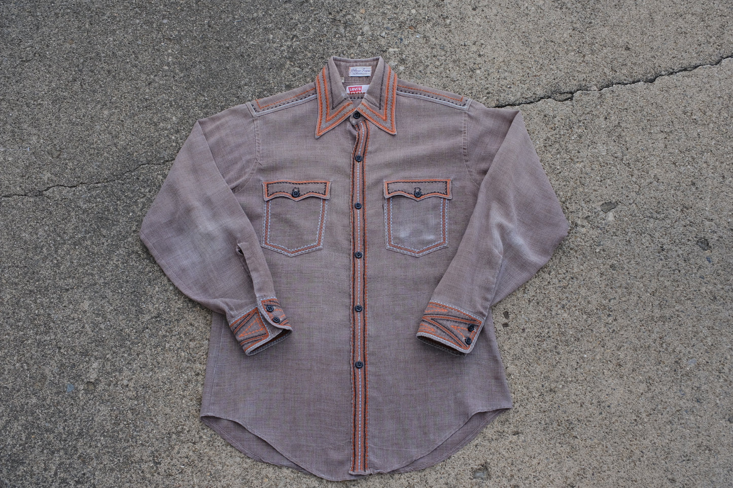 Levi's "Silver Fox" Brown/Tan Embroidered Western Shirt