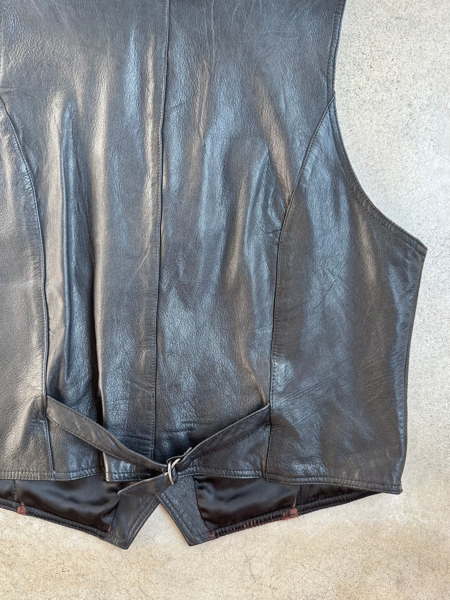 Vintage 1990s Wilson’s Black Leather Vest | XL