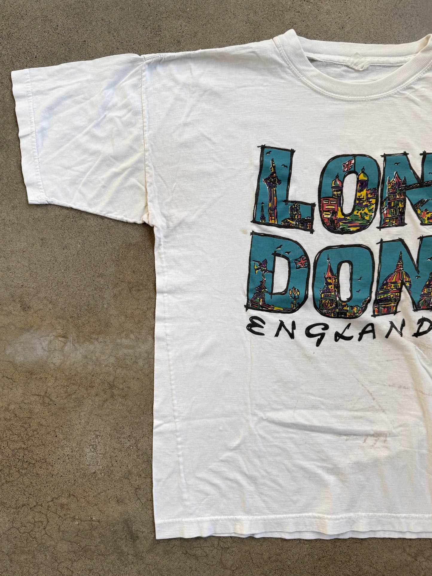 Vintage 1980s White Distressed London England Graphic Tee | XL