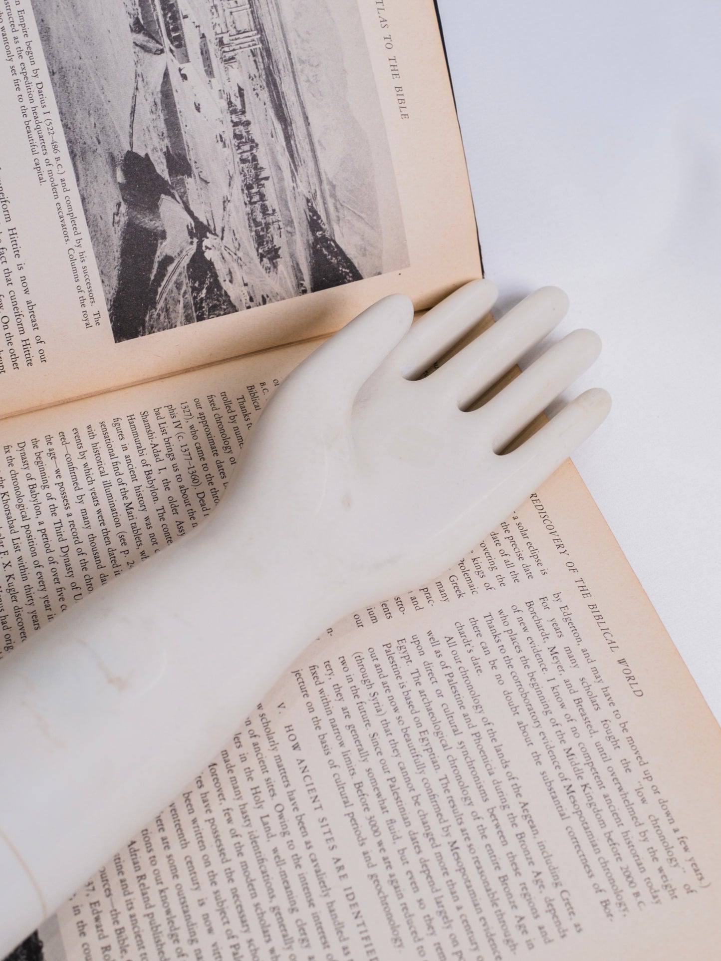 Vintage 1950s Porcelain Left Hand Glove Mold