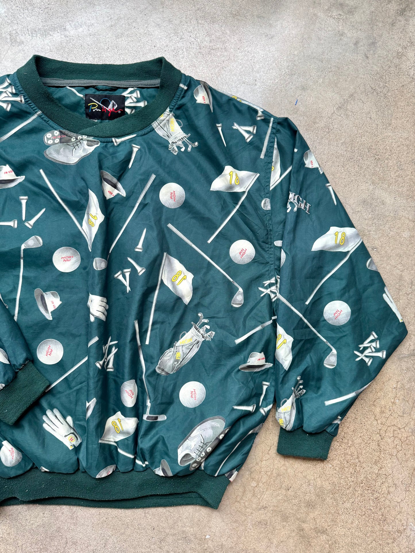 2000s Pin High Novelty Golf Print V-Neck Pullover | Medium