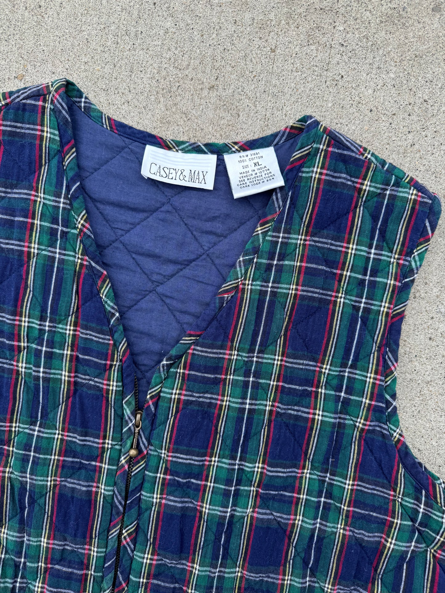 Vintage 1990s Casey & Max Plaid Quilted Cotton Zip-Up Vest | XL