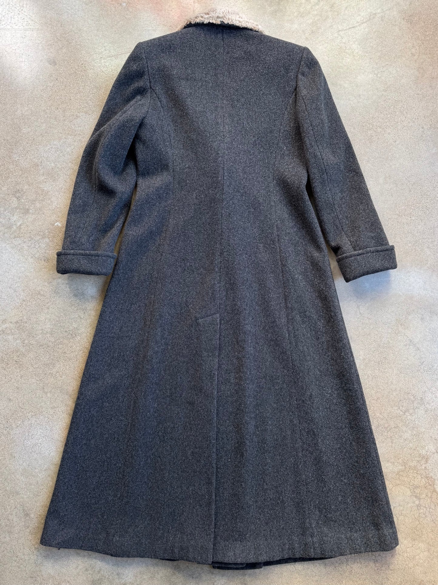 Vintage 1990s J. Peterman Grey Wool Faux Fur Collar Full-Length Coat | Medium