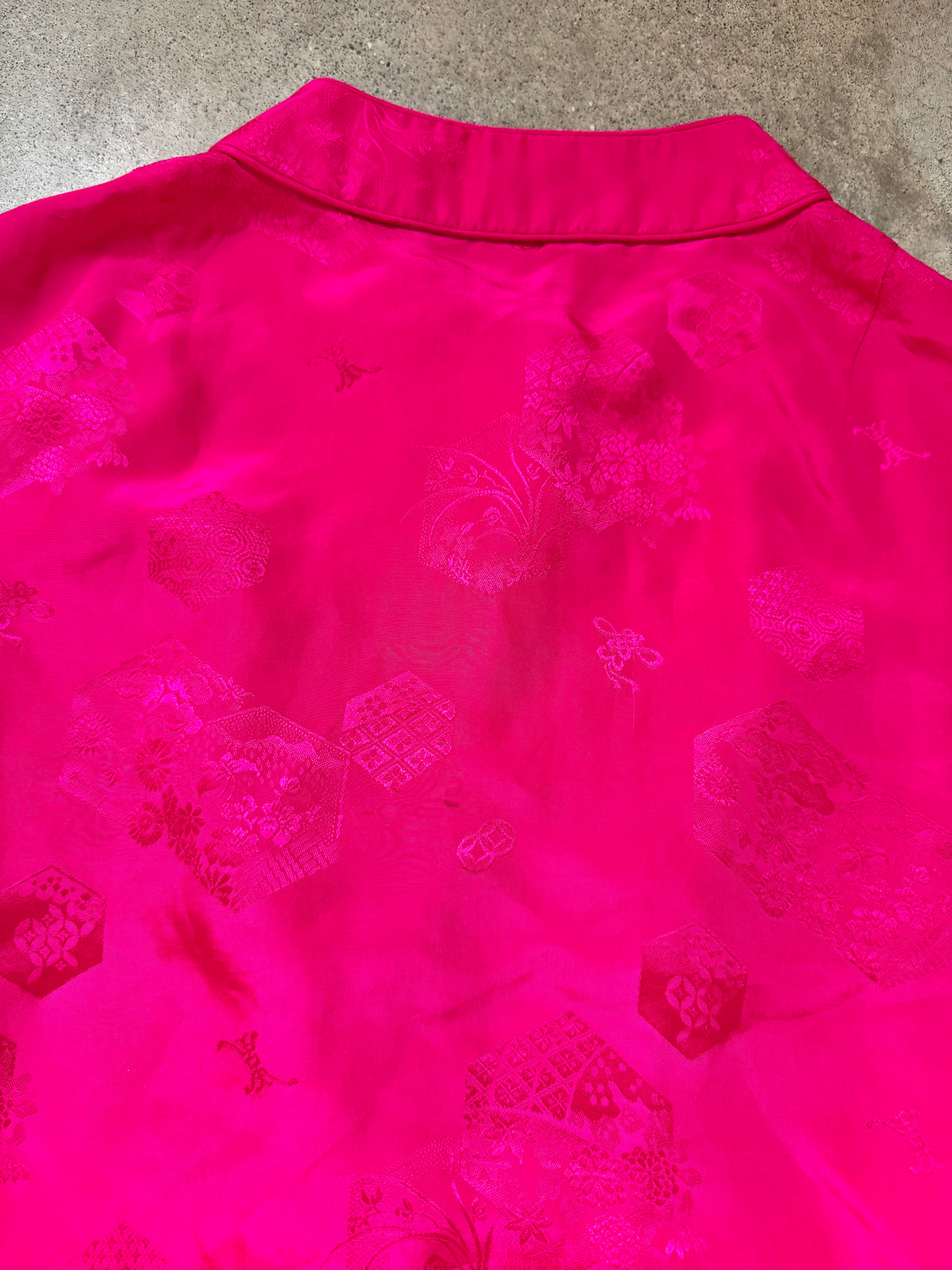 Vintage 1950’s/60’s Royal Lynne Fuchsia Asian-Style Silk Jacquard Dress | S/M