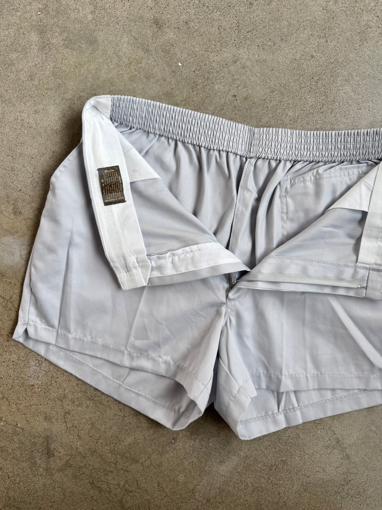 Vintage 1960s Deadstock McGregor Grey Chino Shorts | Large