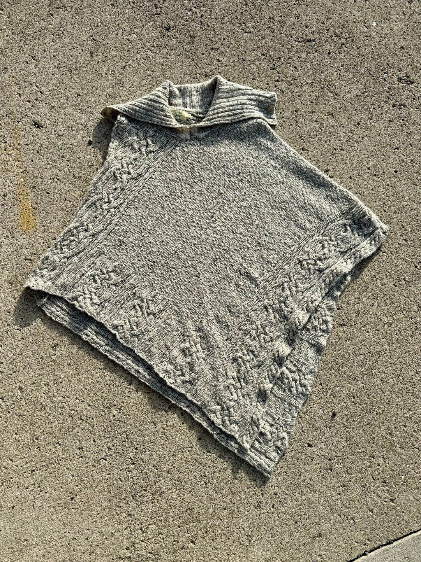 Vintage Irelands Eye Grey Wool Knit Poncho | L/XL