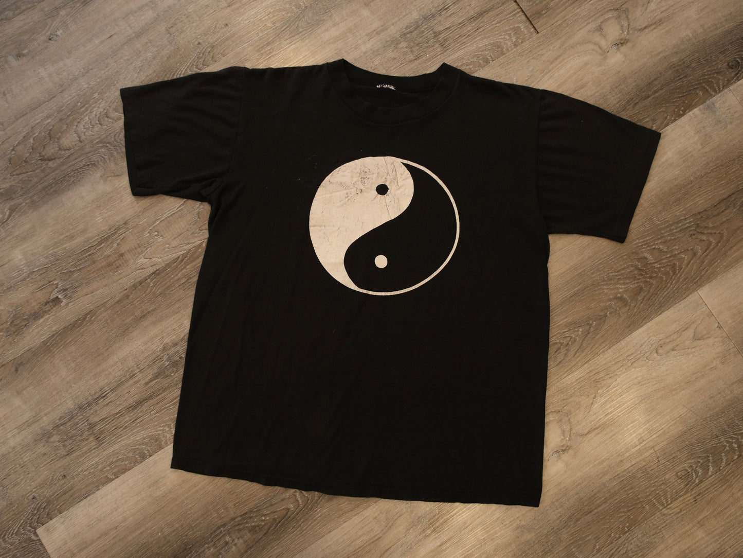 Vintage 1990s Ying Yang Tee | Large