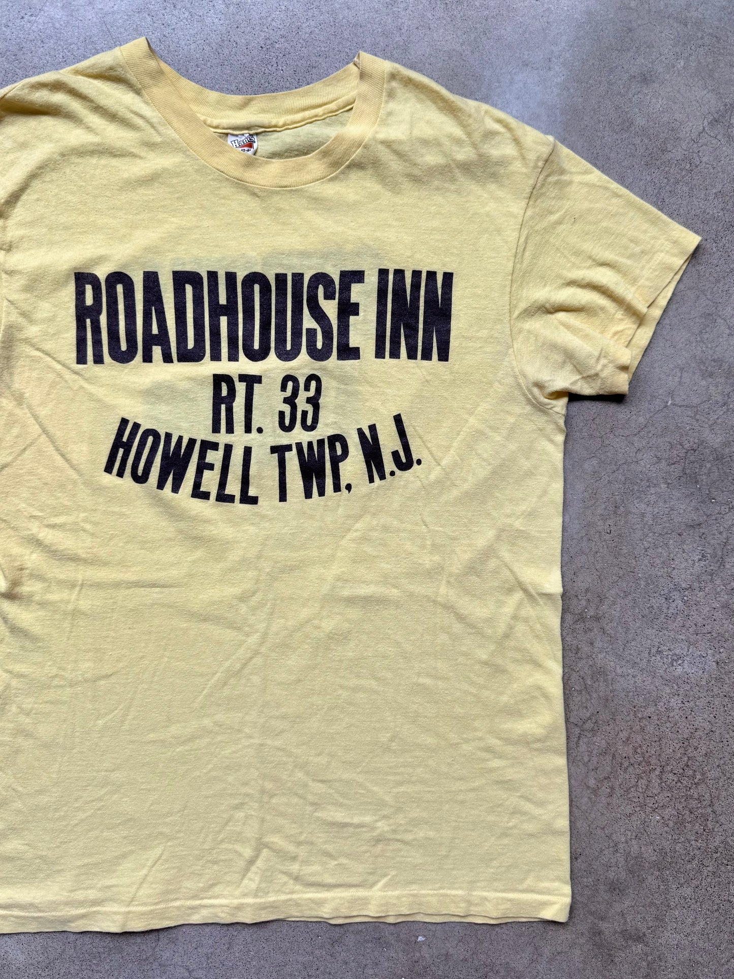 Vintage 1970s Roadhouse Inn “Spiritual Advisor” Cotton Graphic Tee | Large
