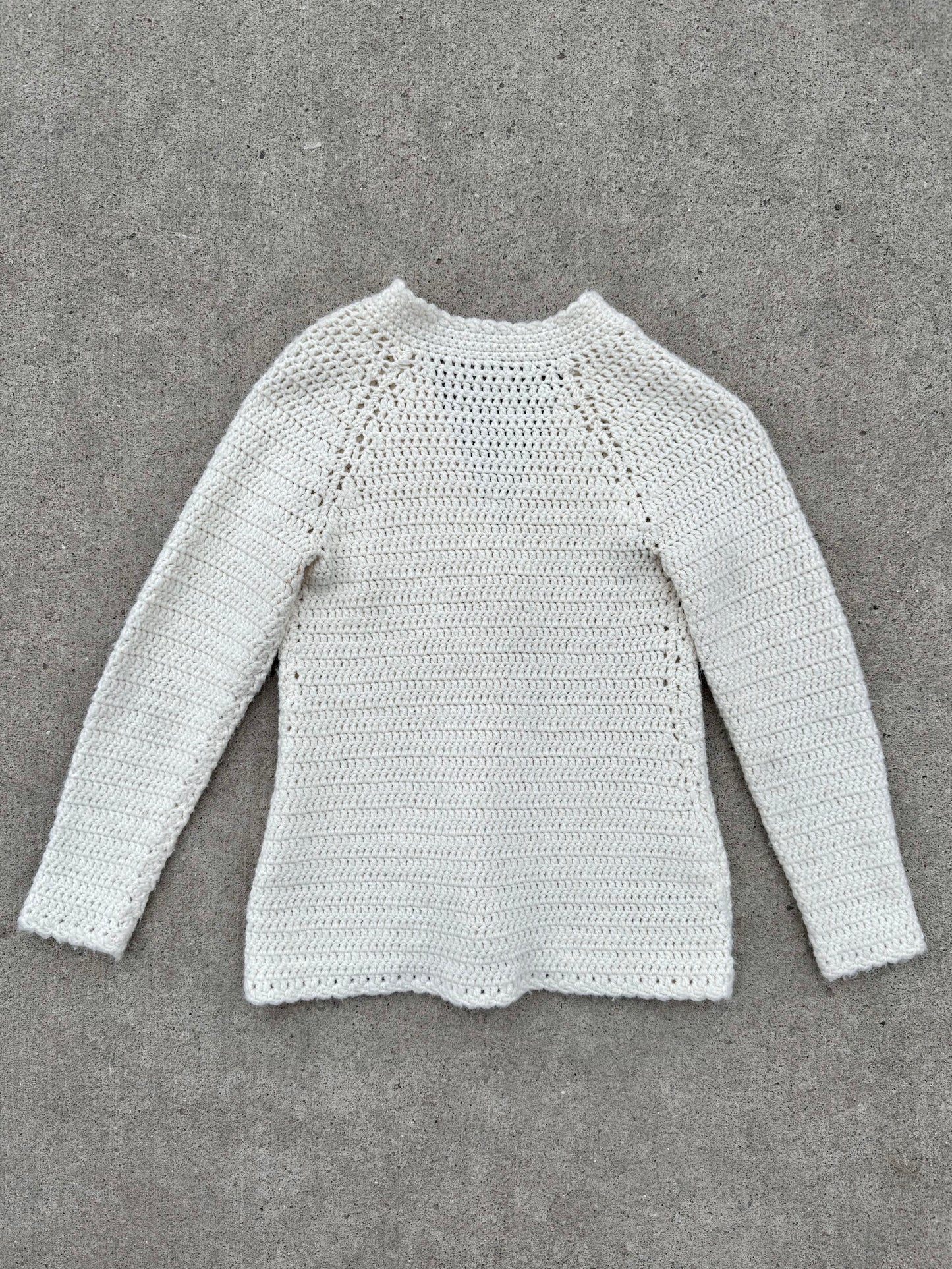 Vintage 1960s Handmade Crochet Ivory Cardigan | XS/S