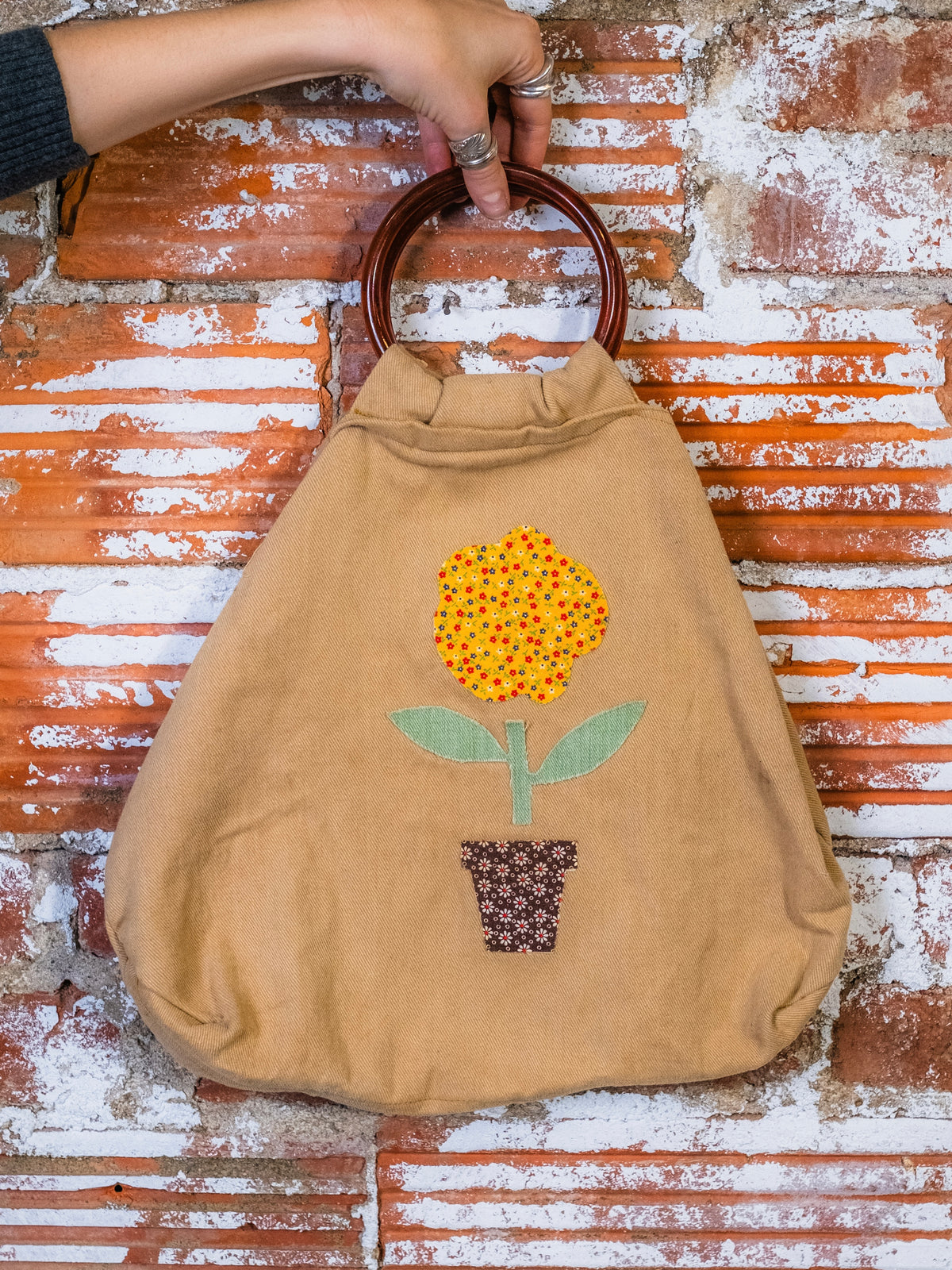 Vintage 1970s Handmade Flower Pot Patch Bakelite Ring Handle Tote Bag