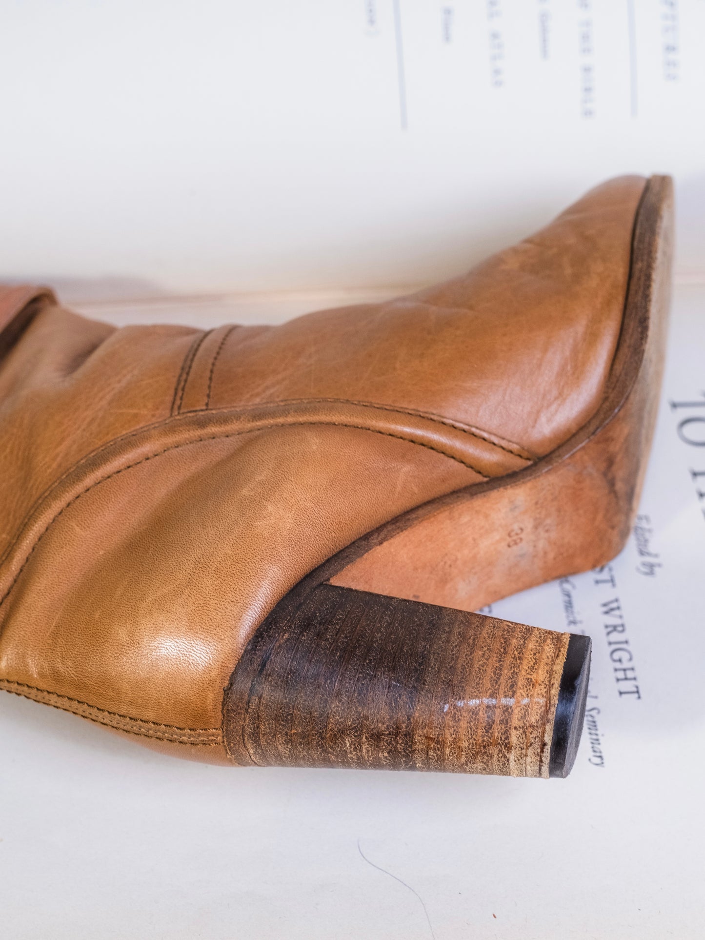 Vintage 1990s Comptoir Des Cotonniers Brown Leather Heeled Boots | 38
