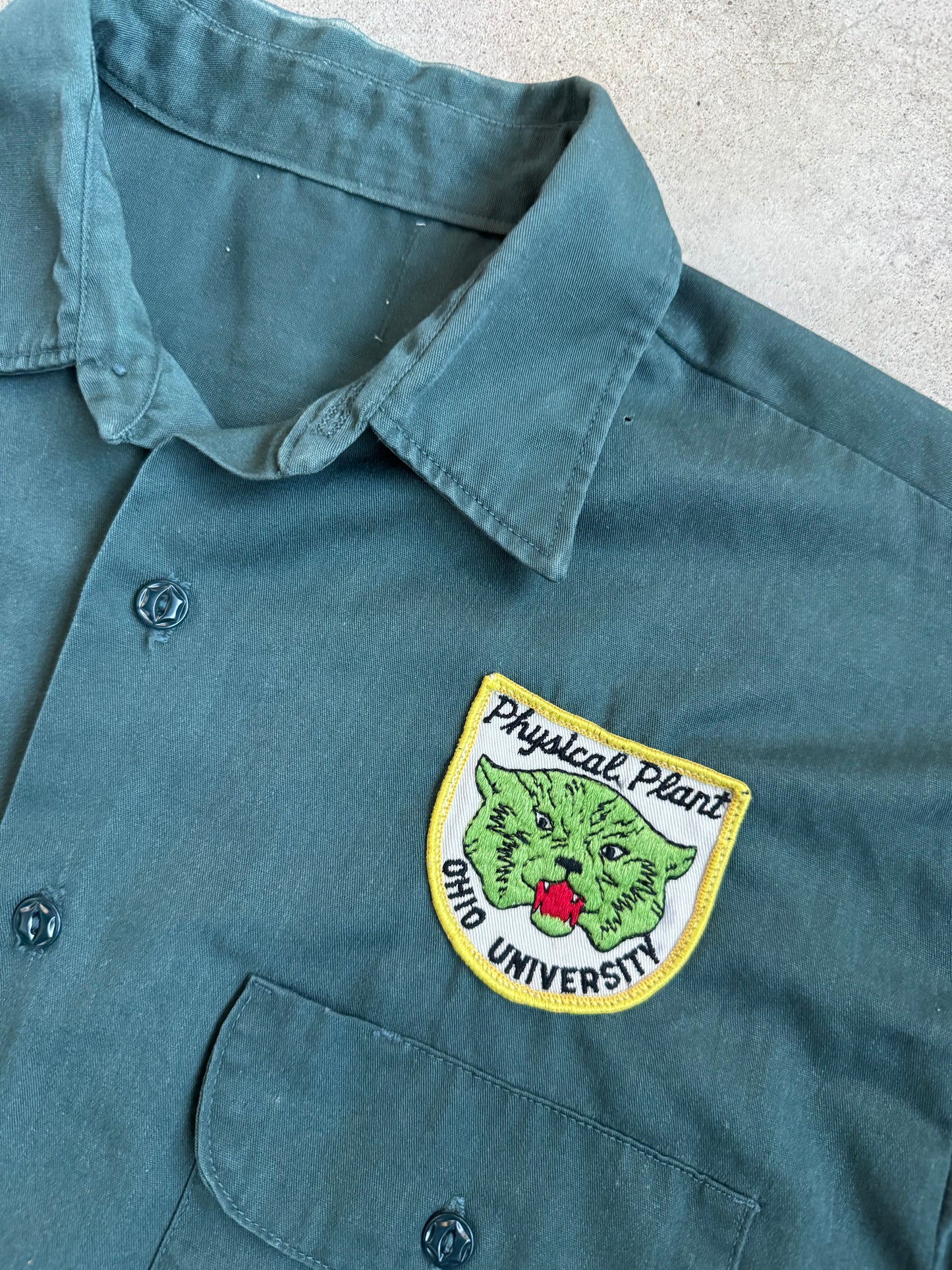 Vintage 1970s Ohio University Physical Plant Patched Utility Shirt | L/XL