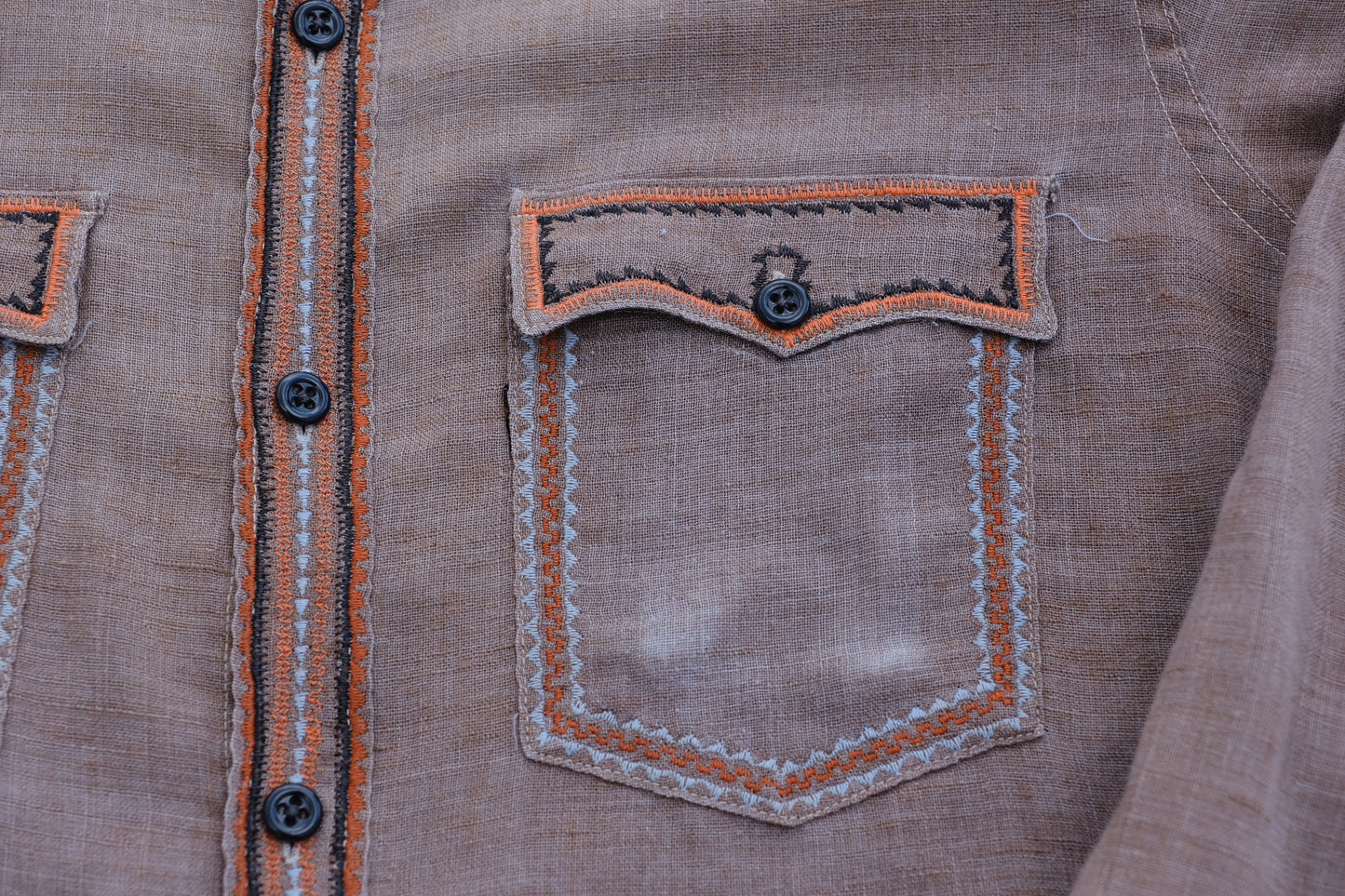 Levi's "Silver Fox" Brown/Tan Embroidered Western Shirt