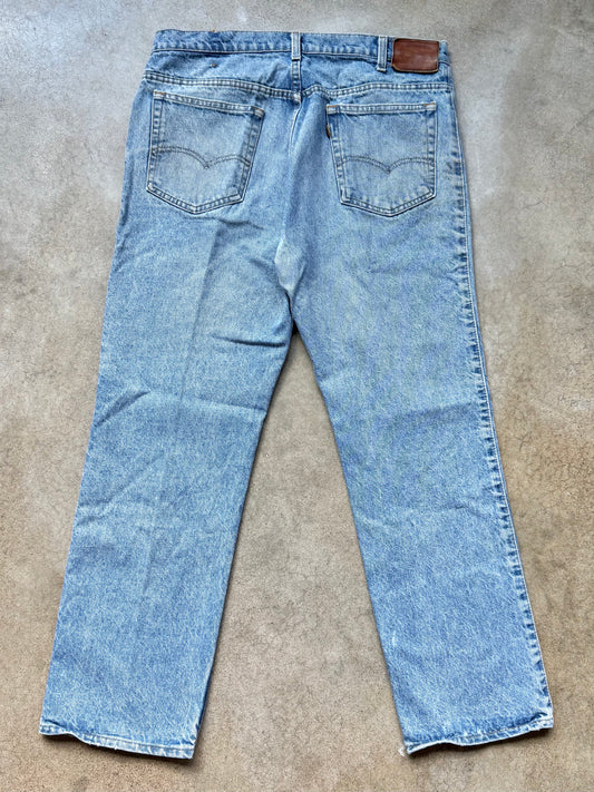Vintage 1980s Levi’s Two-Horse Leather Tab Light Wash Jeans | 38x30