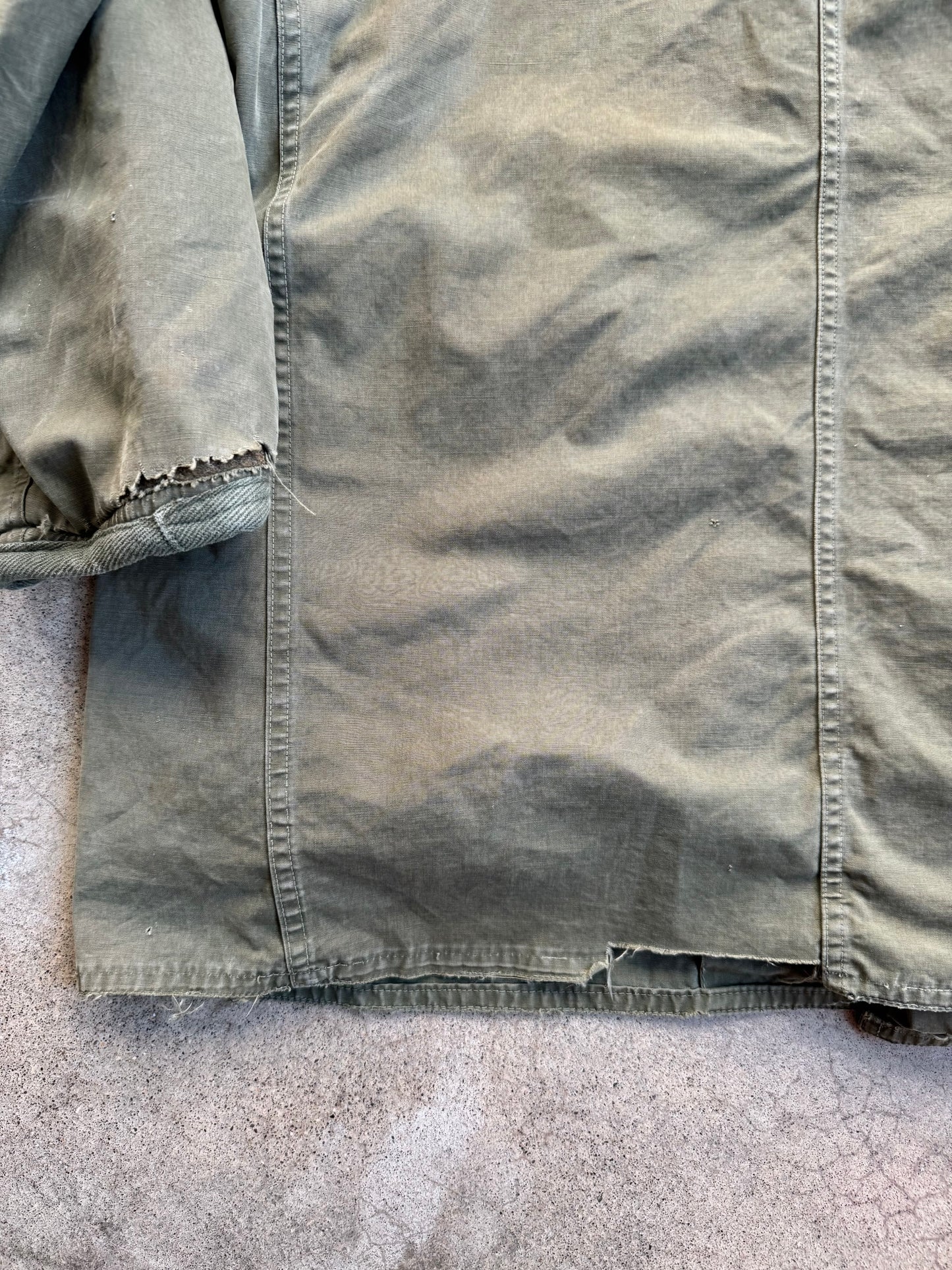 Vintage 1940s WW2 Military Issue Wool-Lined Mackinaw “Jeep” Coat | M/L