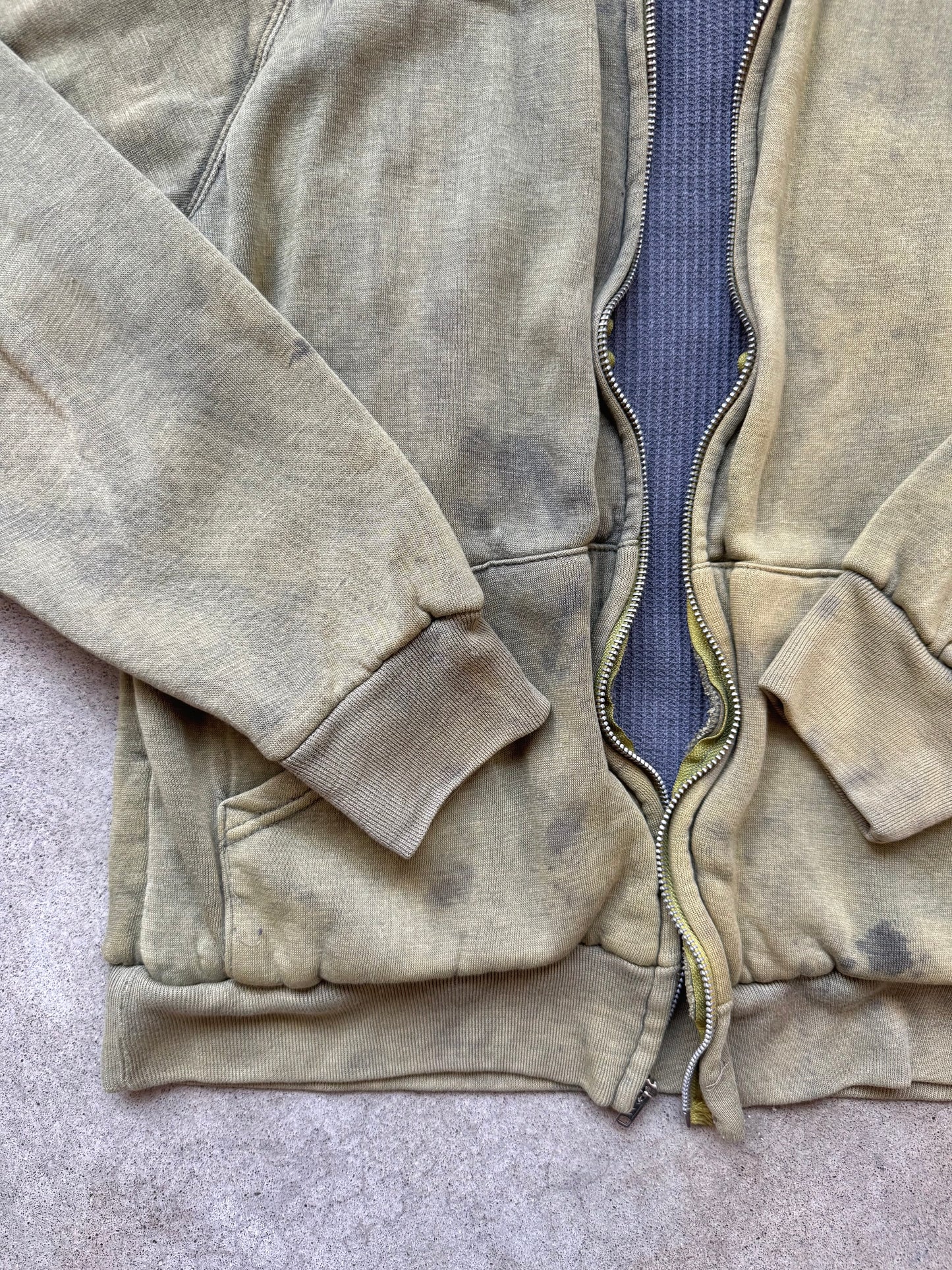 Vintage 1960s Distressed Green Thermal Lined Hooded Zip-Up Sweatshirt | Medium