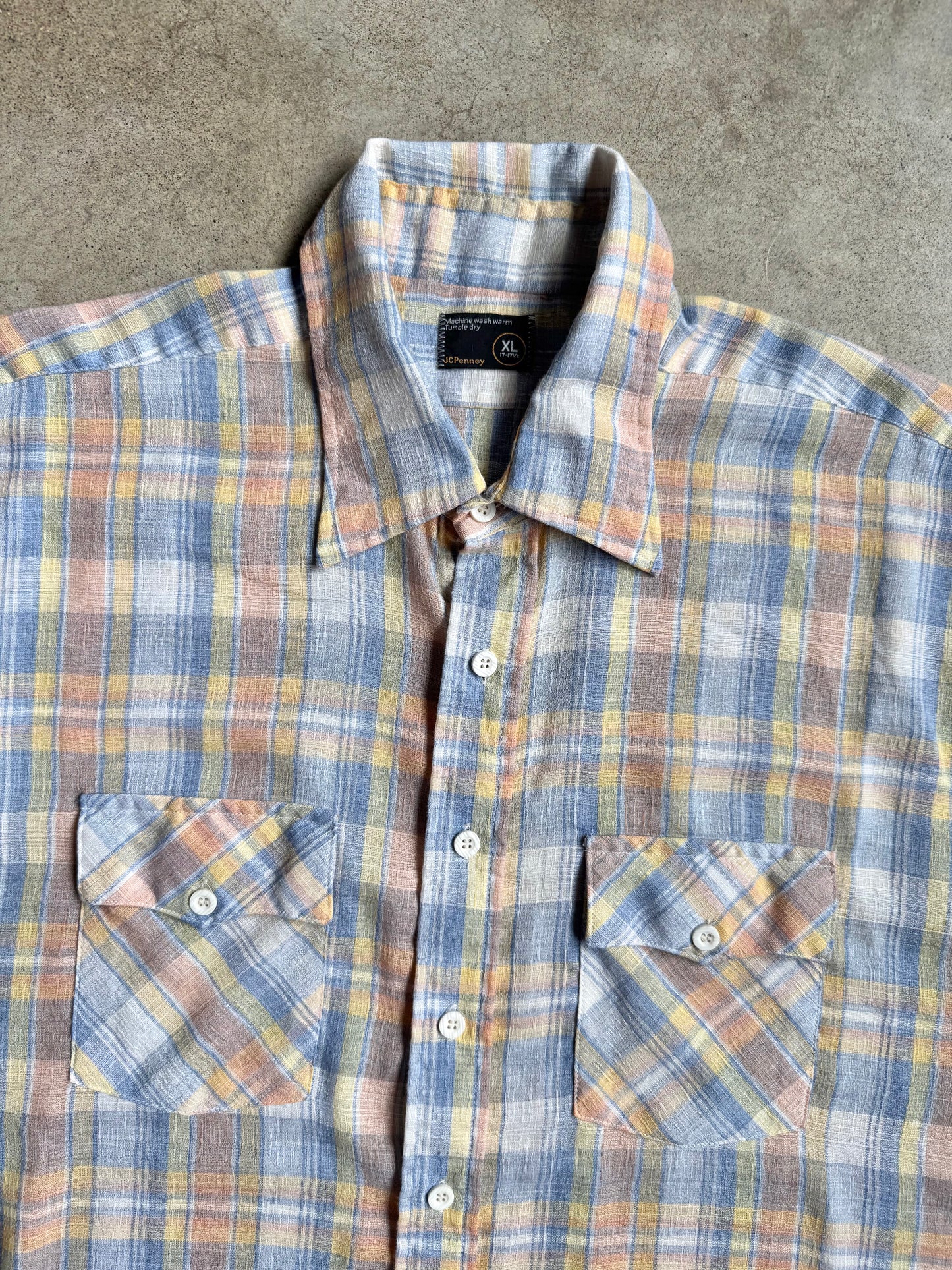 Vintage 1970s JCPenney Pastel Plaid Short Sleeve Shirt | XL