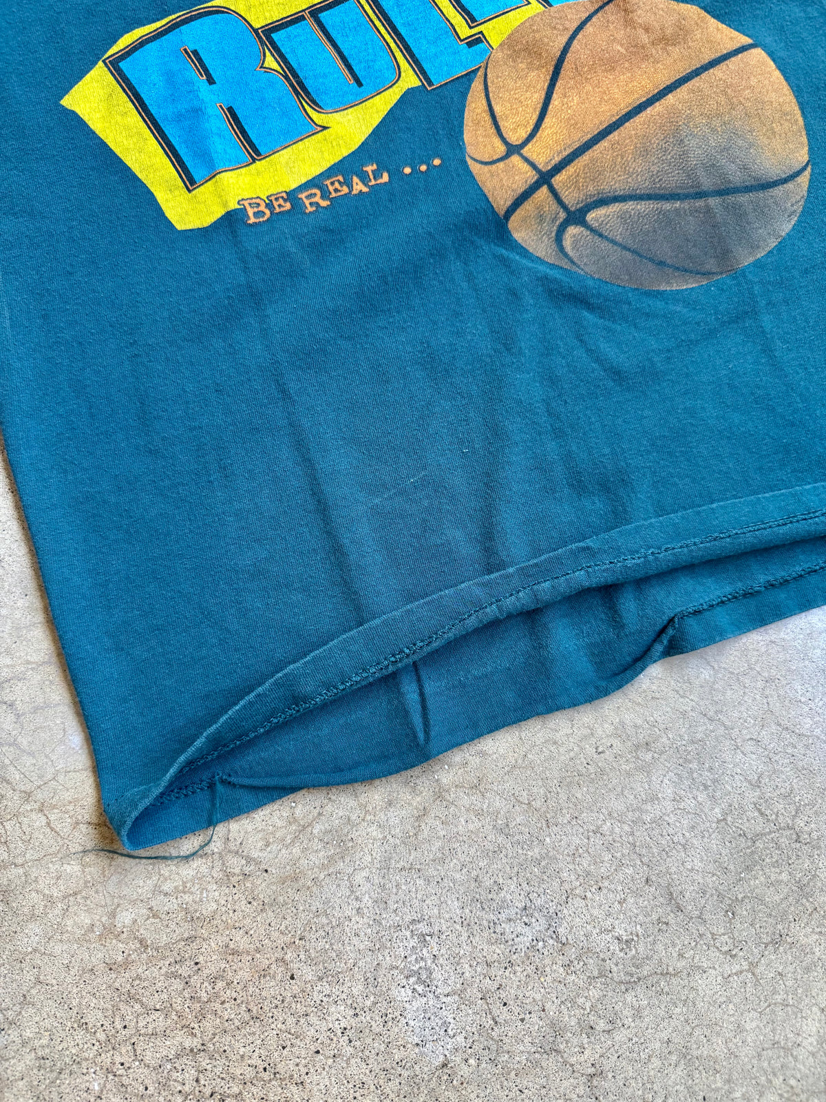Vintage 1990s “Play By Your Own Rules” Basketball Graphic Tee | Medium