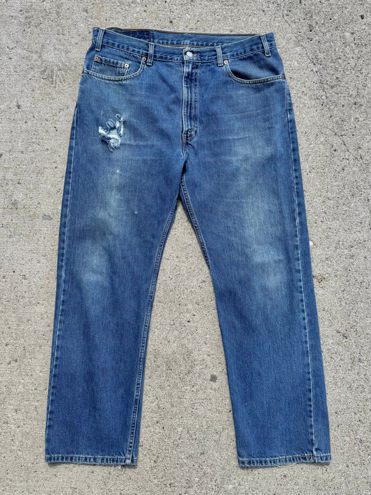 Vintage 1990s Levi’s 505 Worn-In Medium Wash Jeans | Waist 38”