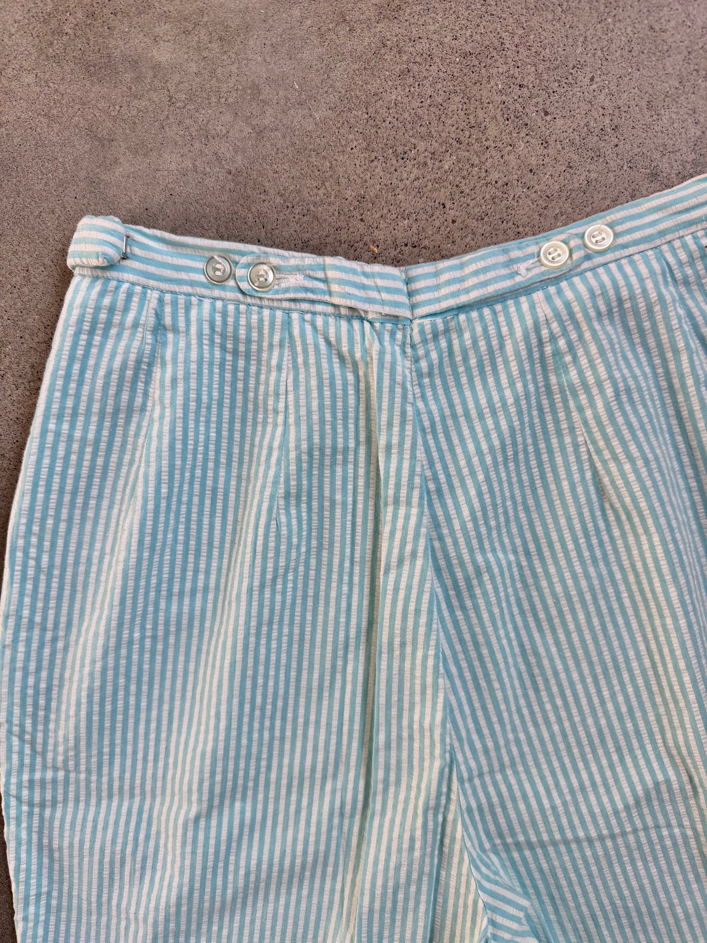 Vintage 1950s Tiger Pants Blue Seersucker Striped Shorts | Waist 26”
