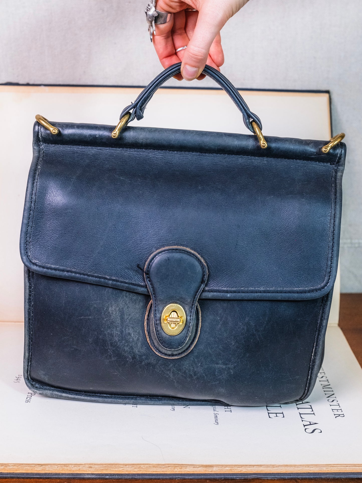 Vintage 1990s Coach Black Leather Willis Bag | Style No. 9927