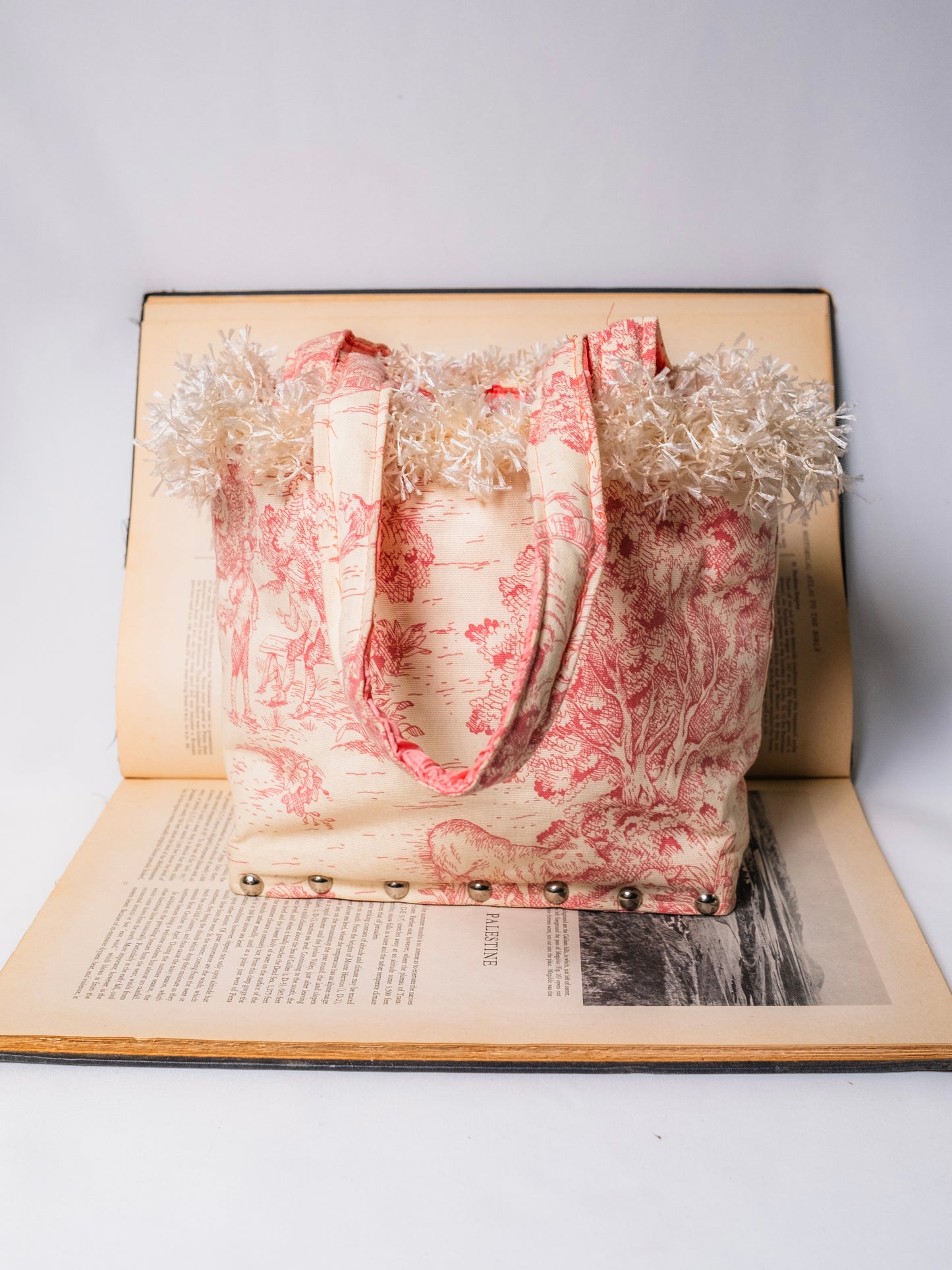 Vintage 1980s Handmade Pink & White Toile Print Purse | Signed