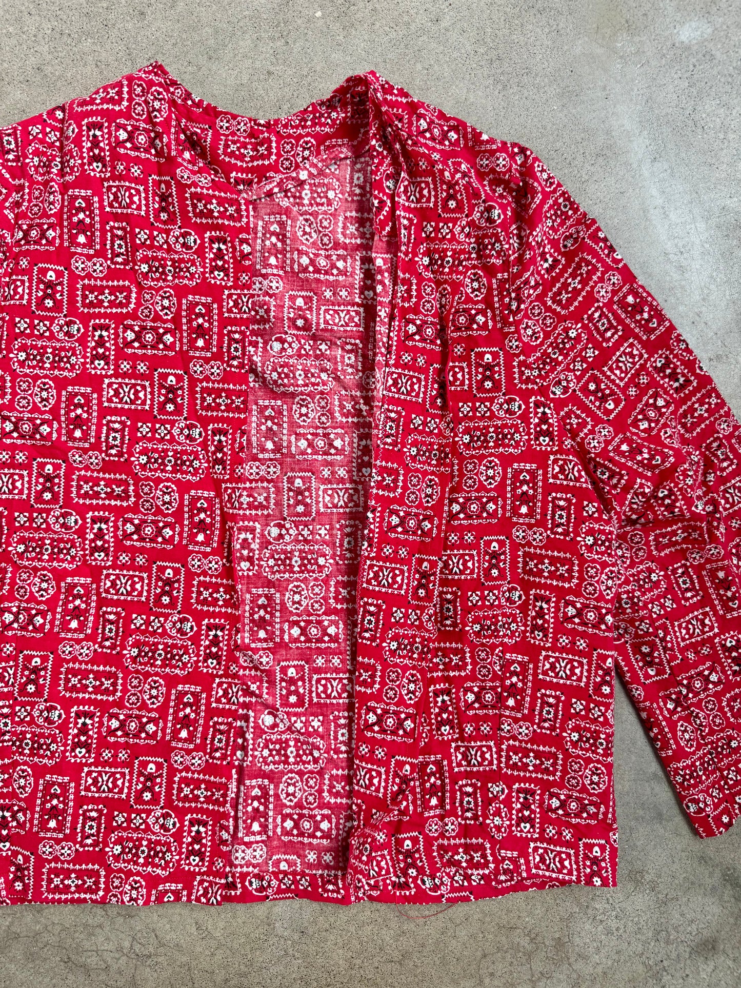 Vintage 1950s Handmade Red Bandana Print Lightweight Cotton Jacket | Medium