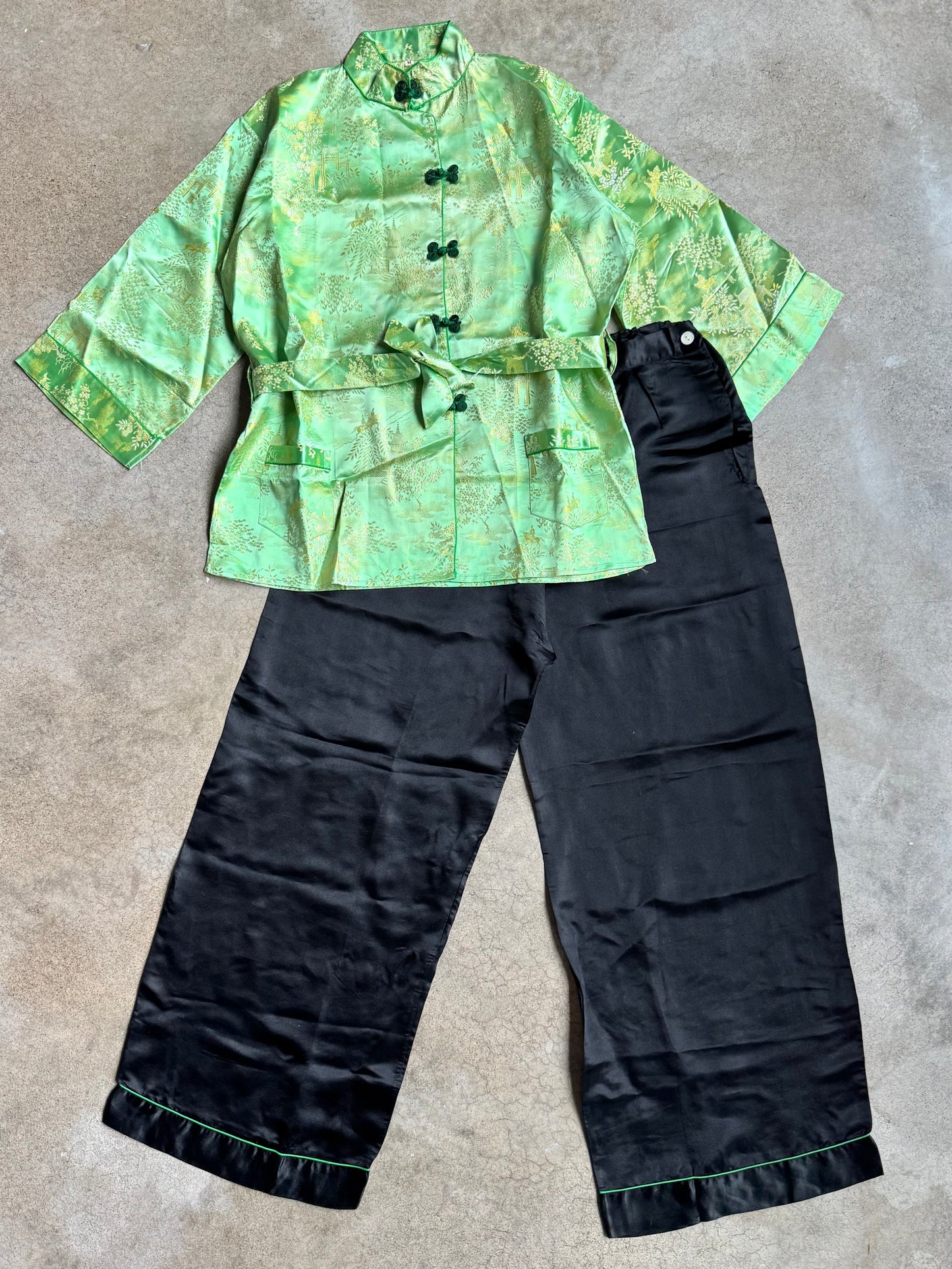 Vintage 1950s Chinese Tang Jade Green & Black Silk Two-Piece Outfit | Medium