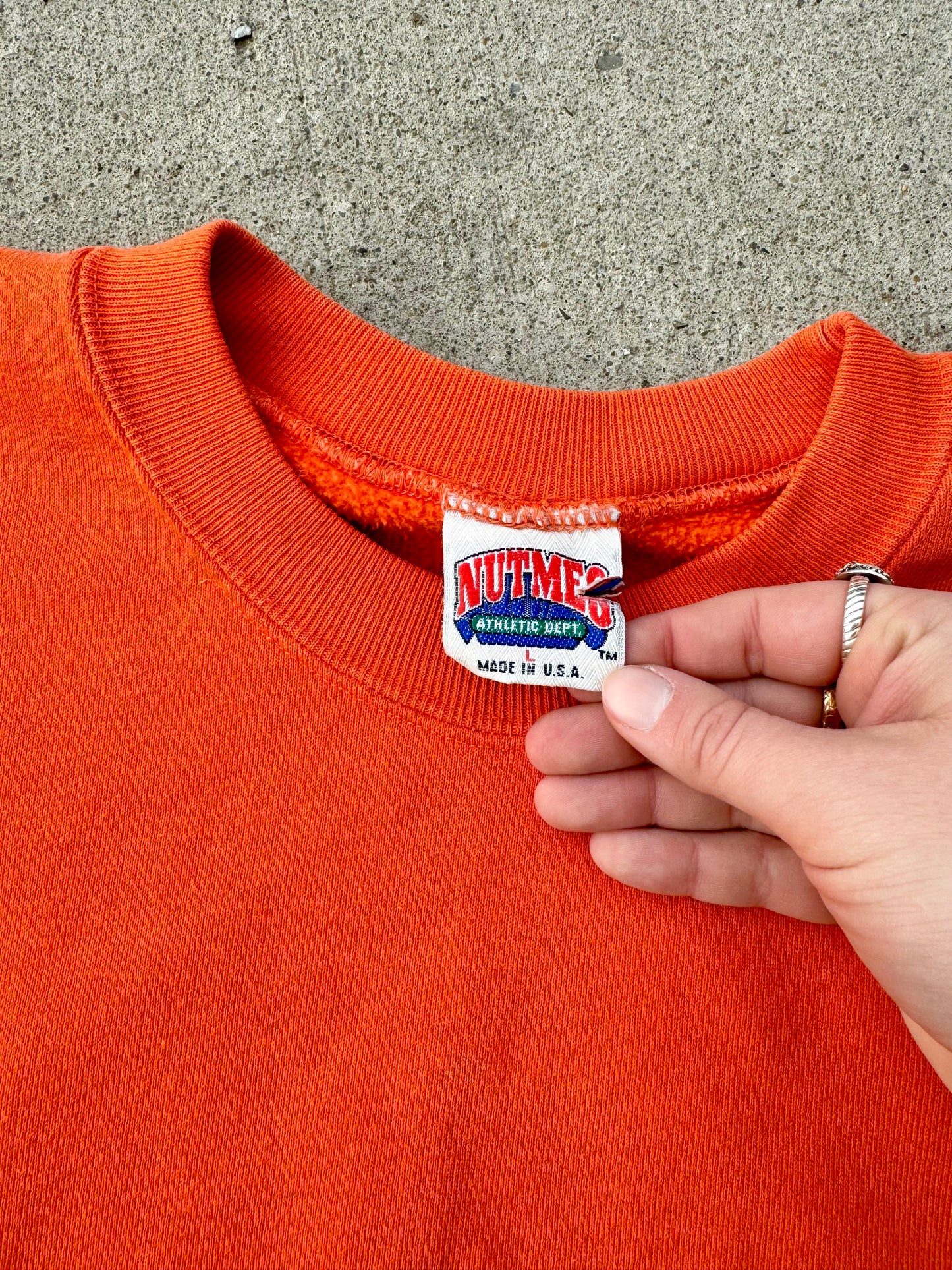 Vintage 1980s Nutmeg Orange Crewneck Sweatshirt | Large