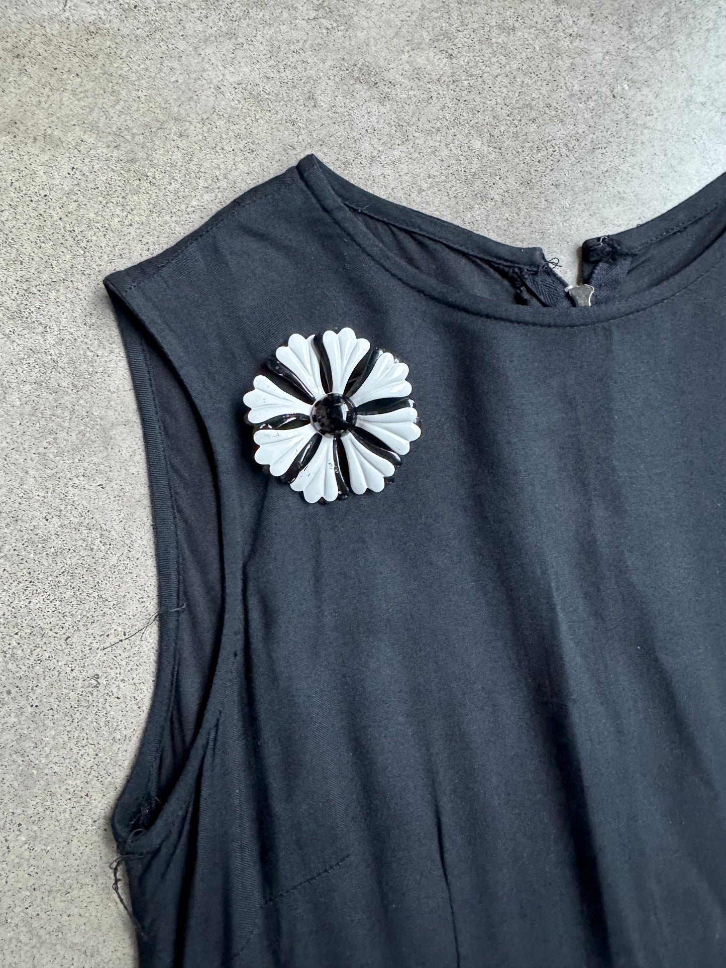 Vintage 1960s Sophisticates Black Drop Waist Pleated Dress w/ Flower Pin | XS