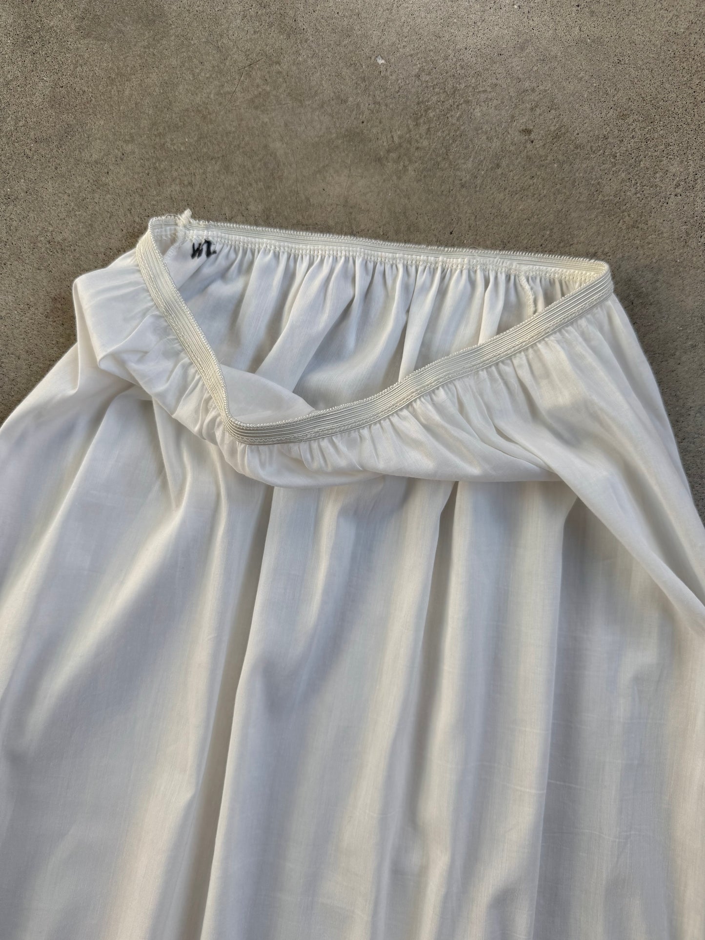 Vintage 1950s Berkliff White Cotton & Lace Slip Skirt | S/M