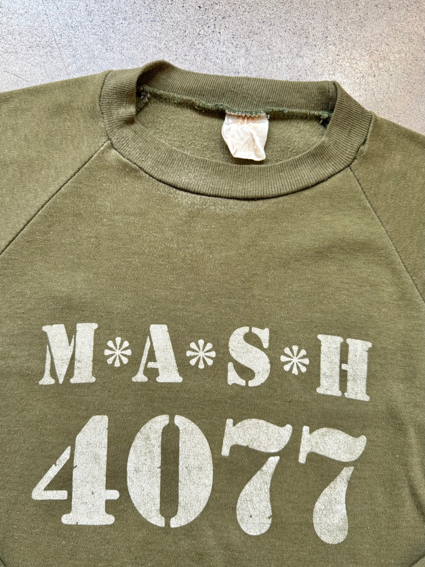 Vintage 1970s/80s Green M*A*S*H Graphic Raglan Sweatshirt | Medium