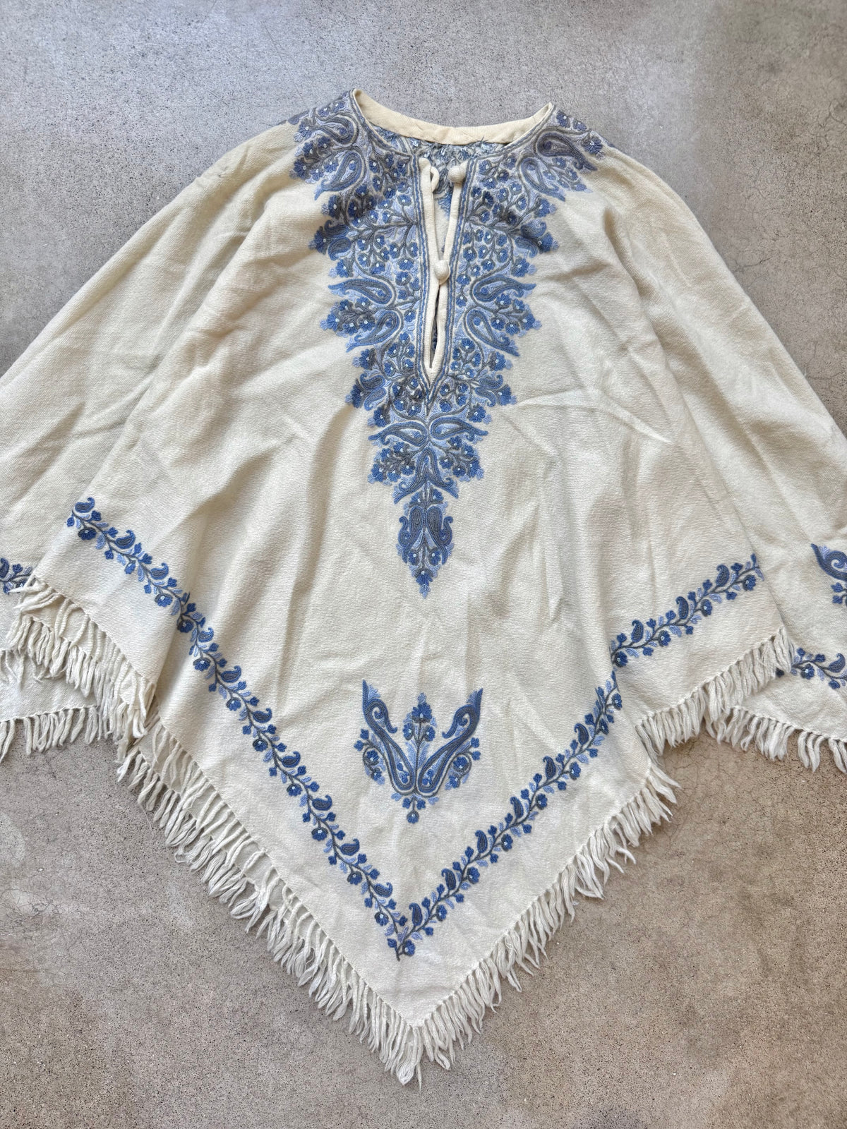 Vintage Cream & Blue Kashmiri Embroidered Wool Fringe Poncho | One Size