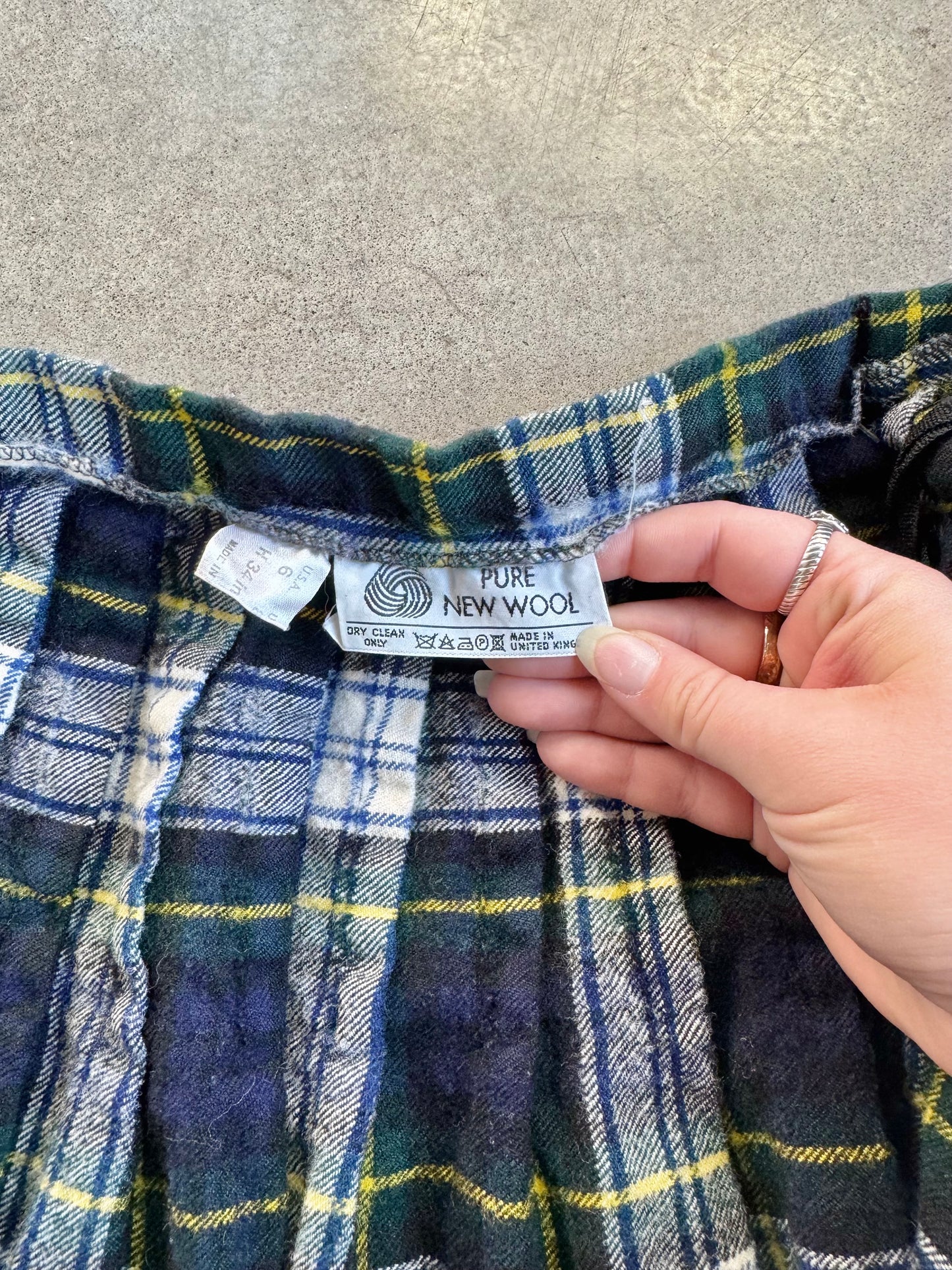 Vintage Green & Navy Tartan Plaid Wool Kilt | XS