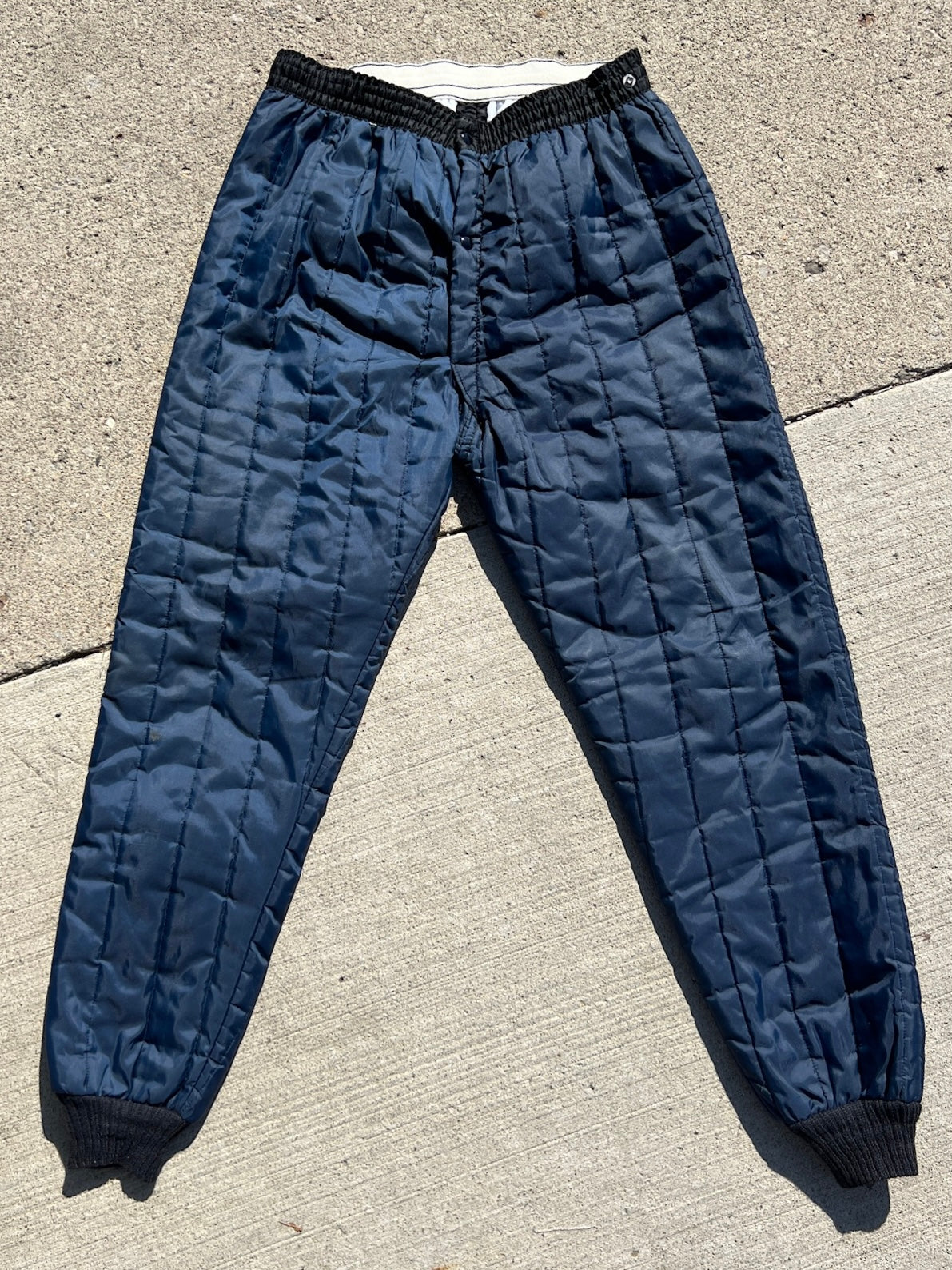 Vintage 1970s Navy Blue Quilted Ski Pants | Large