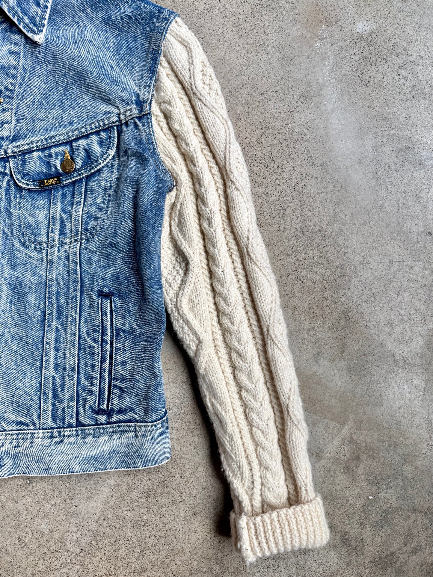 Vintage 1980s Lee Cable Knit Sleeve Denim Jacket | Medium