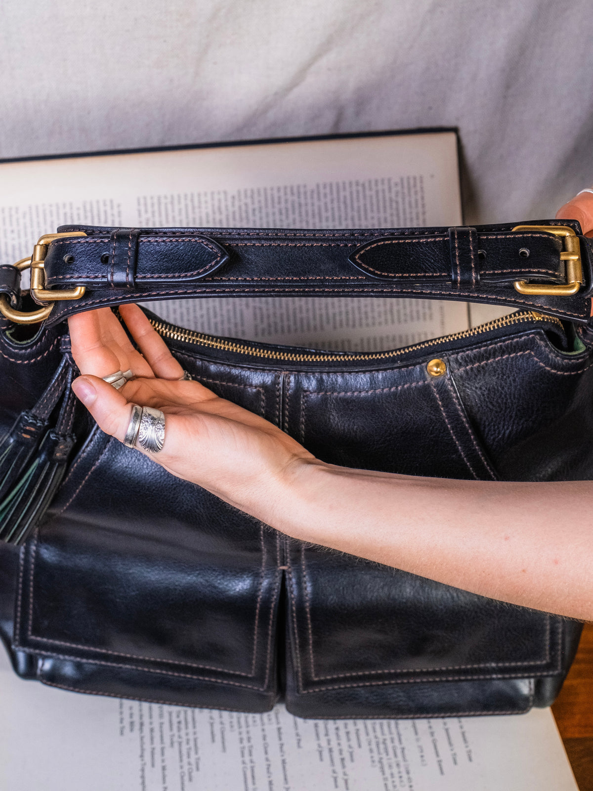 Dooney & Bourke Florentine Leather Kingston Hobo Bag | Black