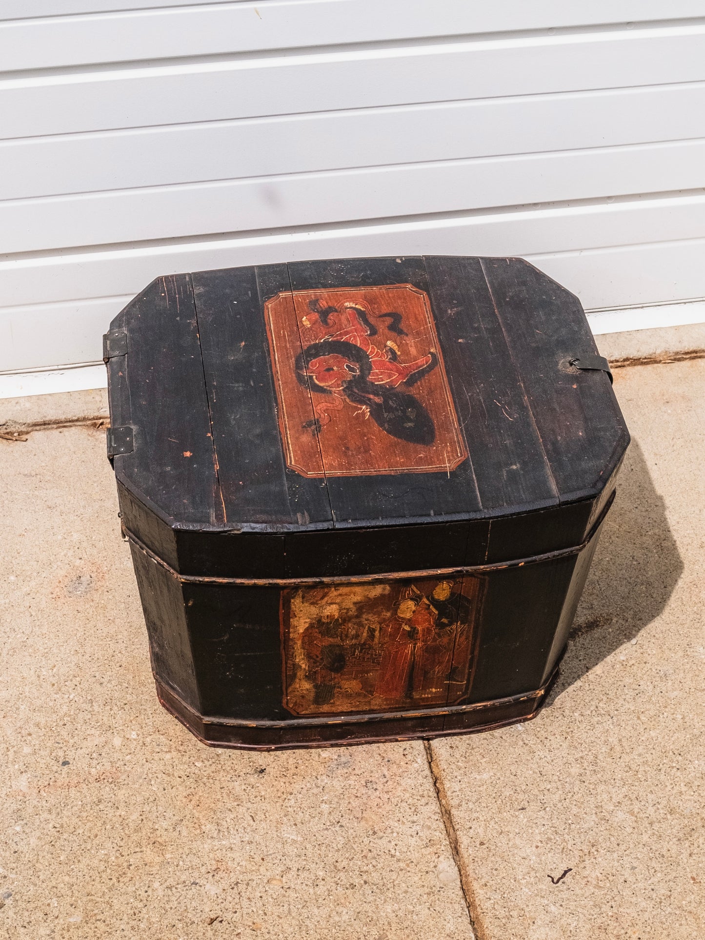 Antique 1900s Wood Lacquered Chinese Rice Chest