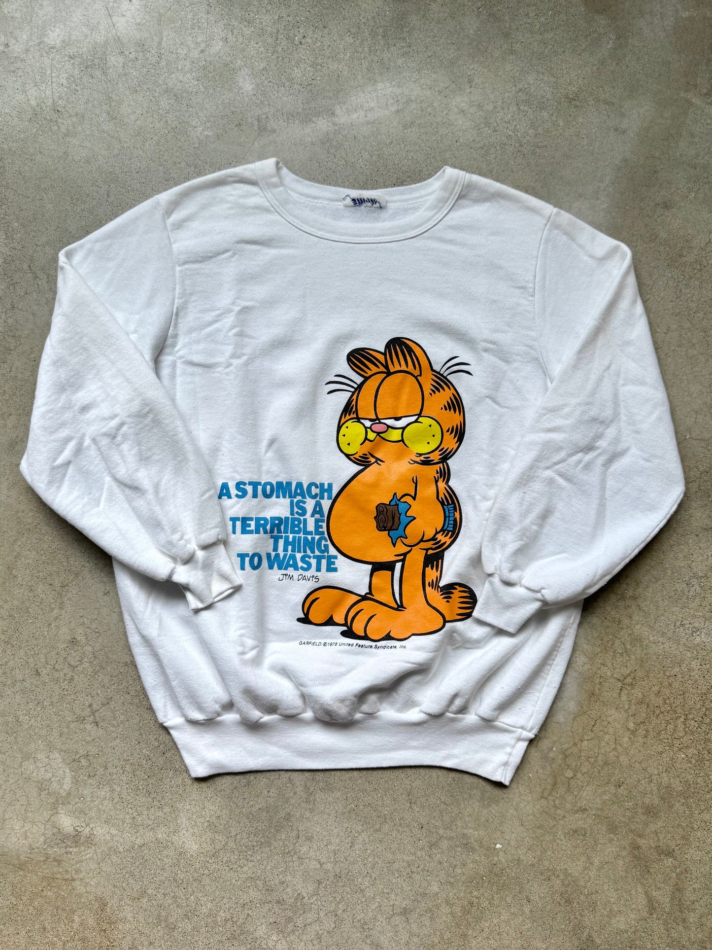 Vintage 1978 Garfield “A Stomach is a Terrible Thing to Waste” Graphic Sweatshirt | Large