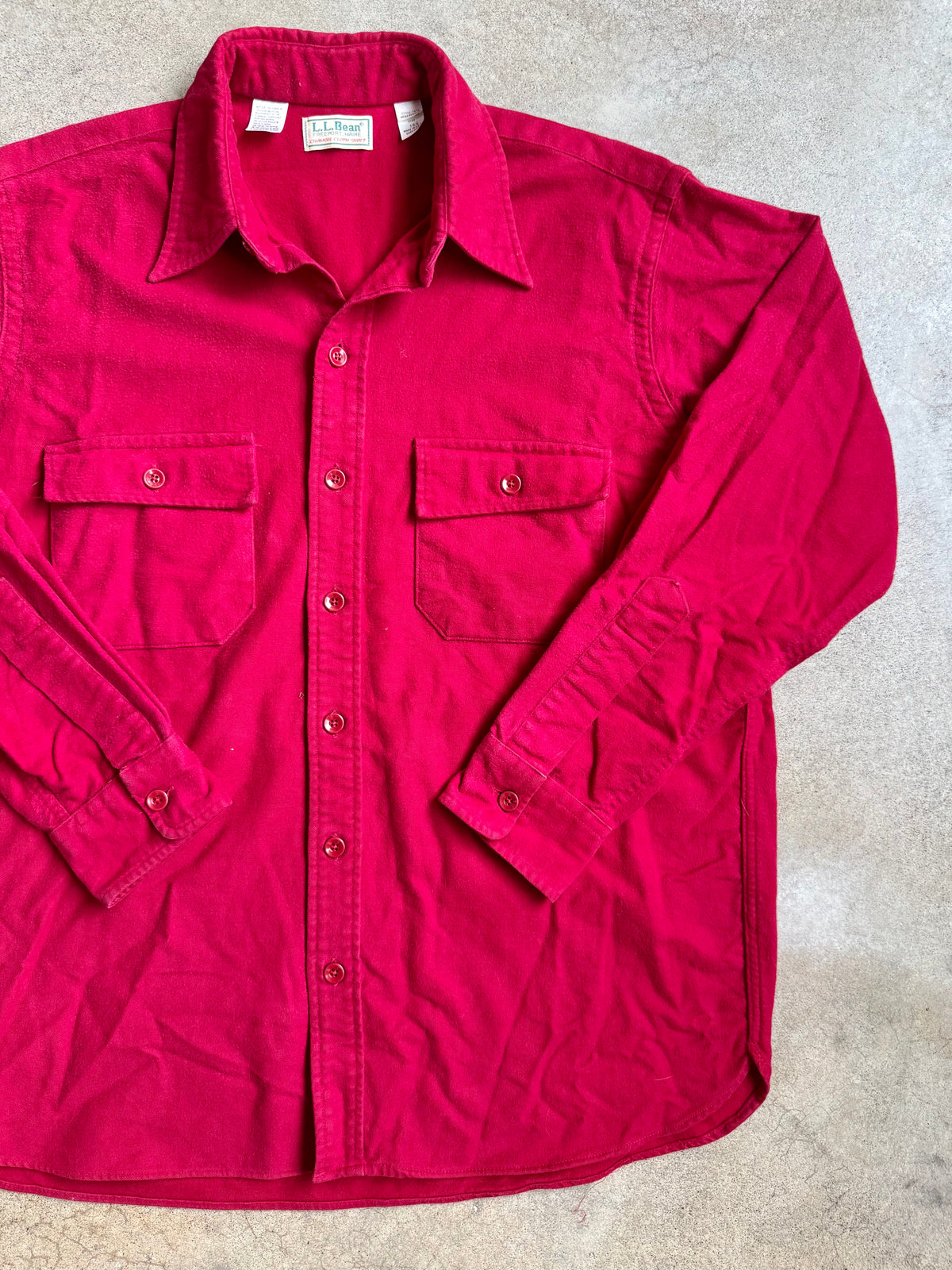 Vintage 1980s L.L. Bean Red Cotton Chamois Cloth Shirt | Large