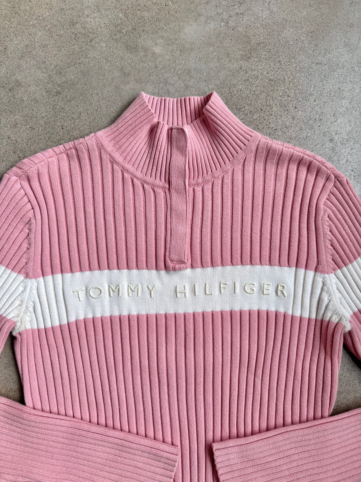 2000s Tommy Hilfiger Pink & White Rib Knit Cotton Pullover Sweater | Medium