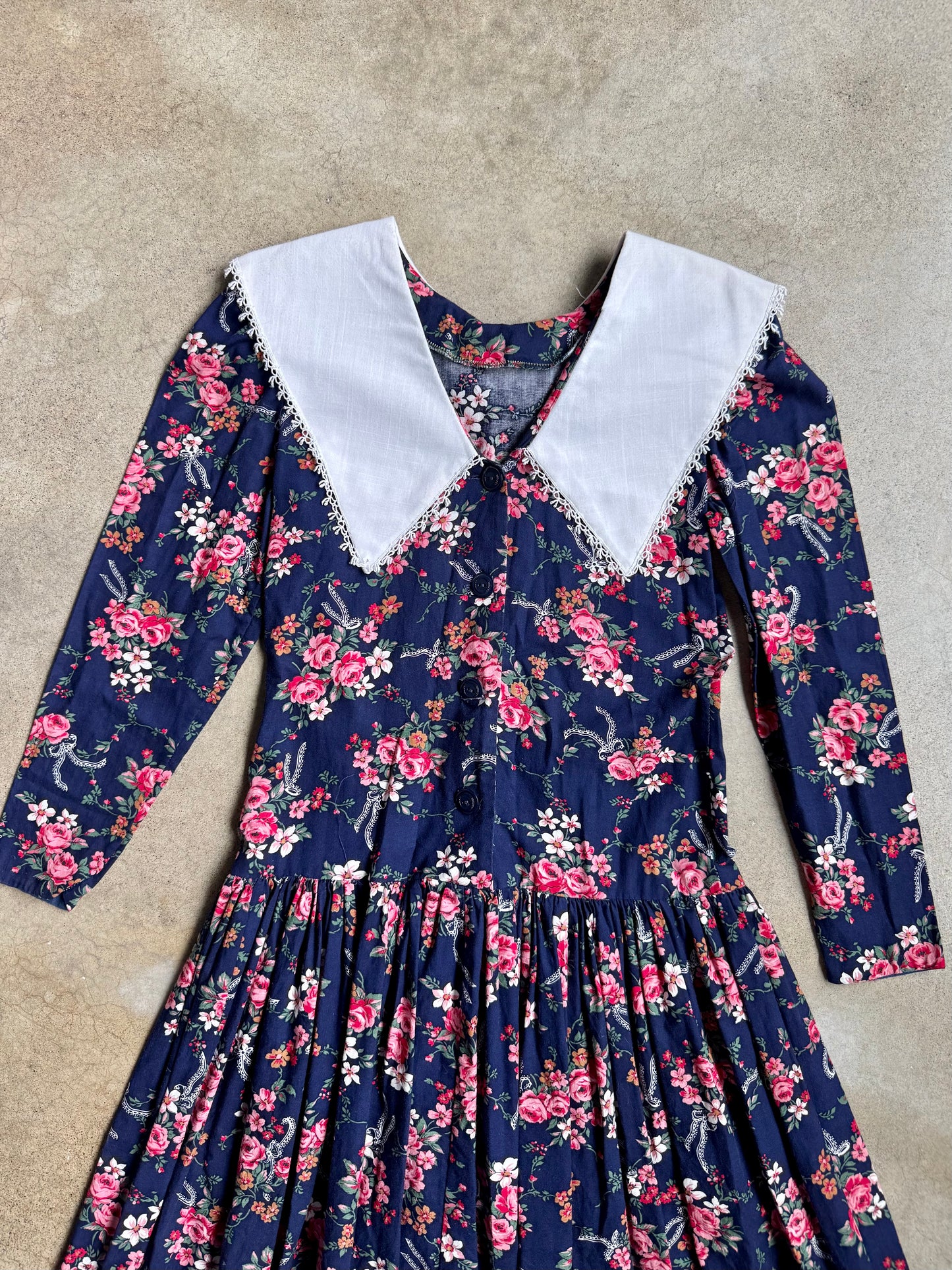 Vintage 1970s/80s Navy Floral Drop Waist Collared Dress | XS/S